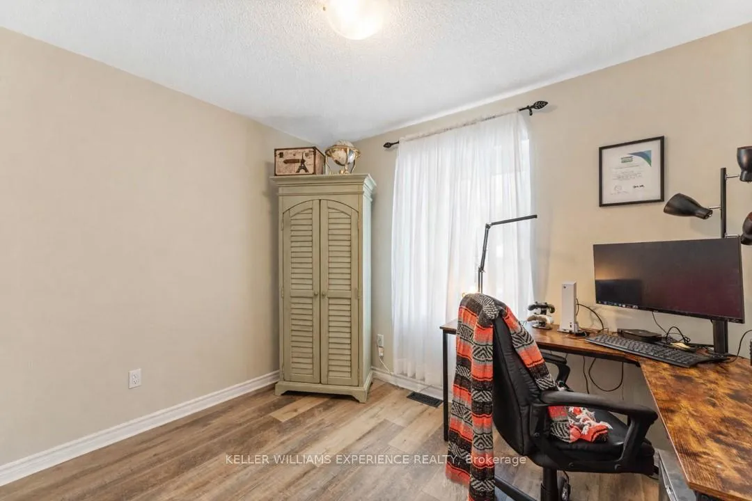 Photo 18 of 12 Riverdale Drive, Wasaga Beach — HOMEH