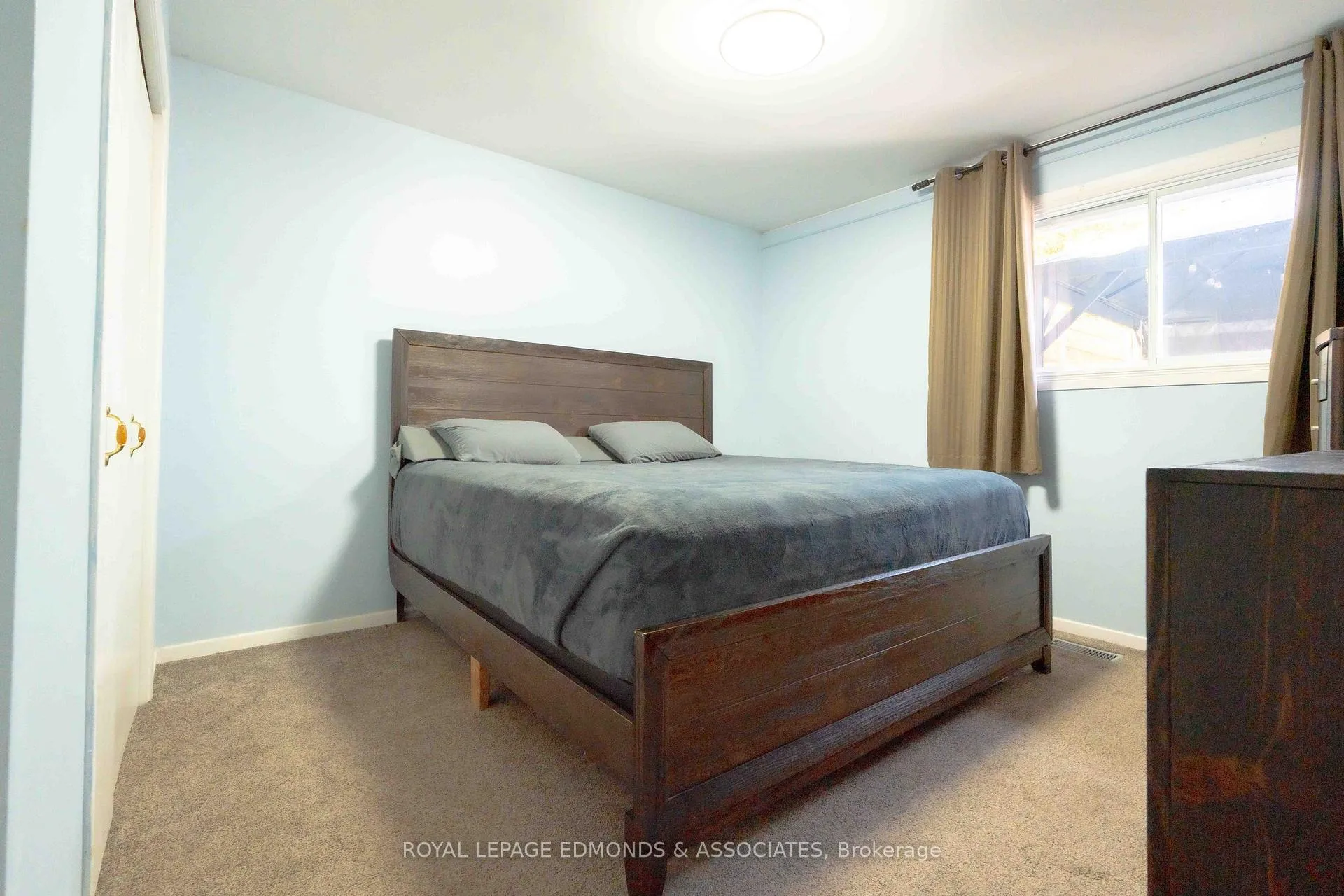 Photo 12 of 22 John Street, Petawawa — HOMEH