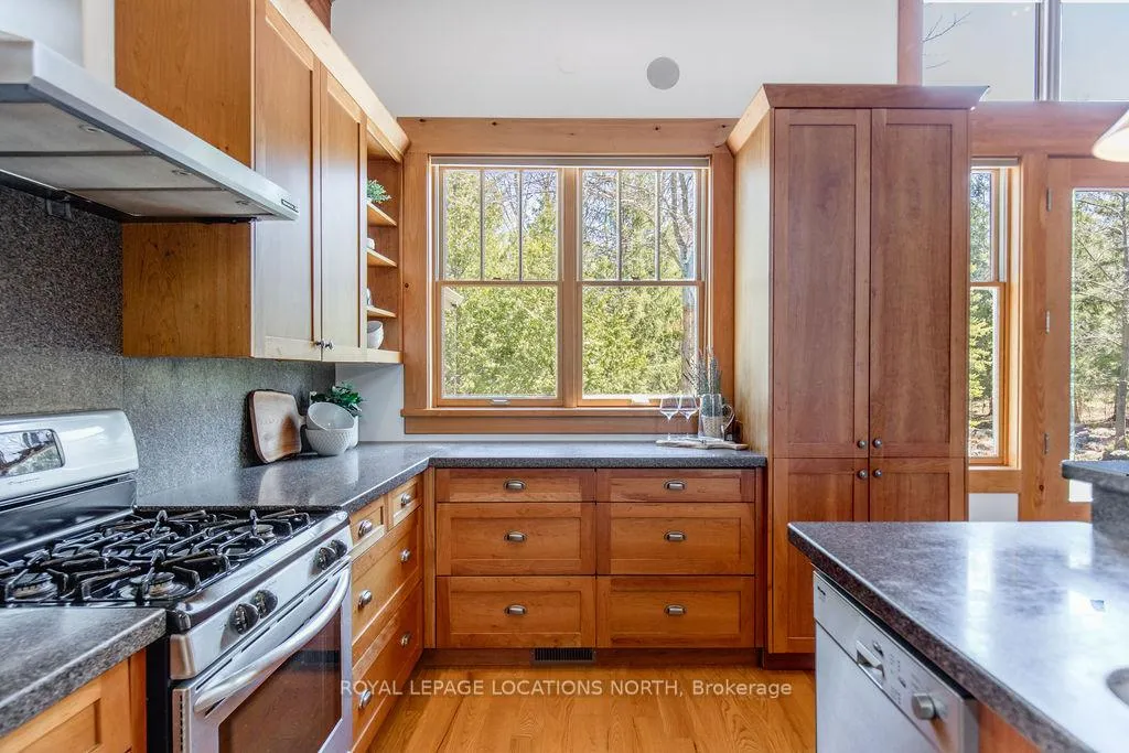 Photo 12 of 3 Robertson Court, Clearview, Rural Clearview — HOMEH