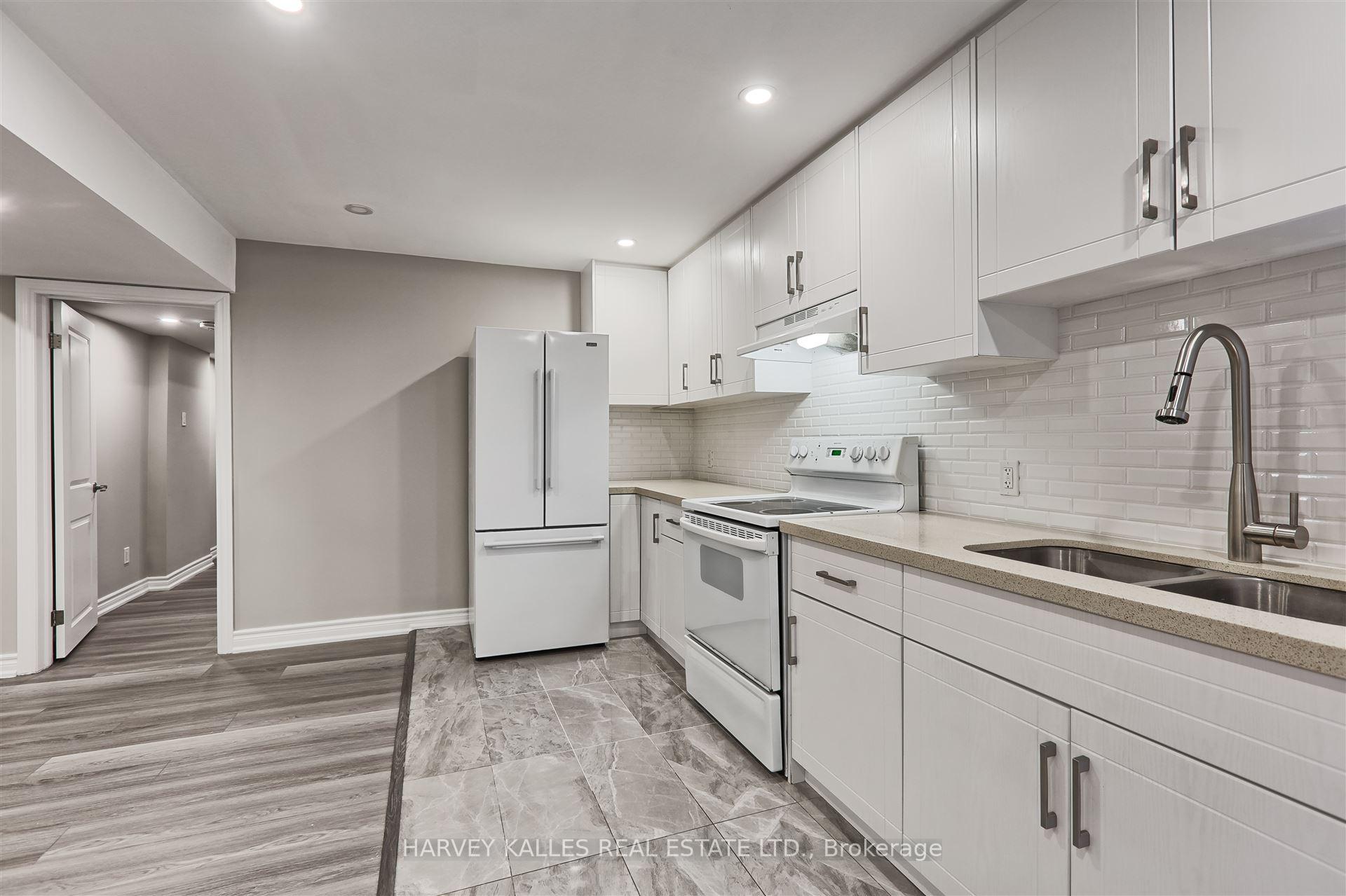 Photo 4 of Unit Lower Level, 91 Haskins Crescent, Georgina, Keswick South — HOMEH