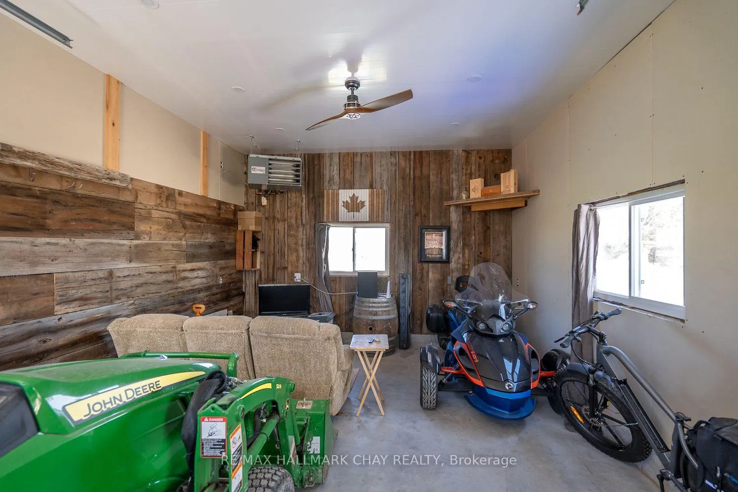 Photo 39 of 2795 County Road 92, Springwater, Rural Springwater — HOMEH