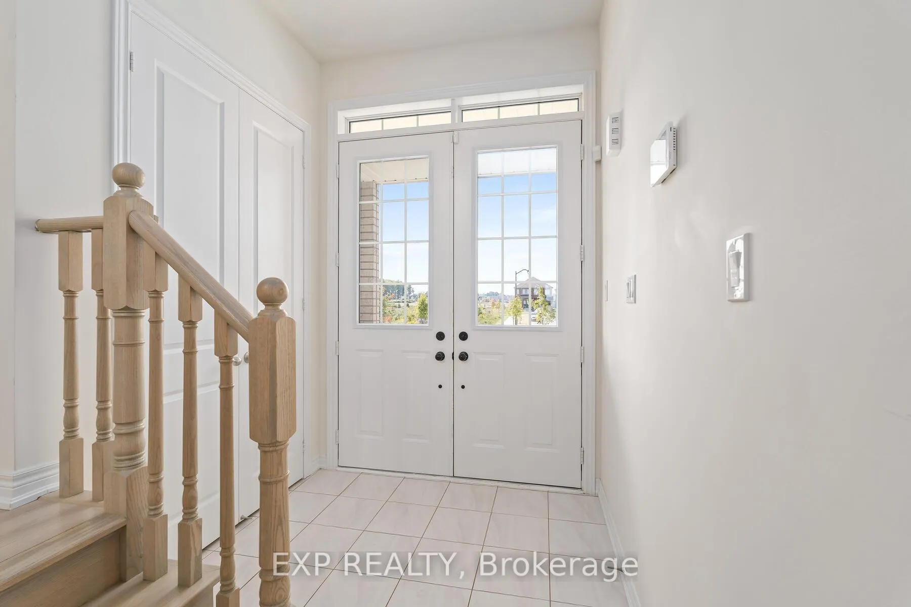 Photo 3 of 460 Black Cherry Crescent, Shelburne — HOMEH
