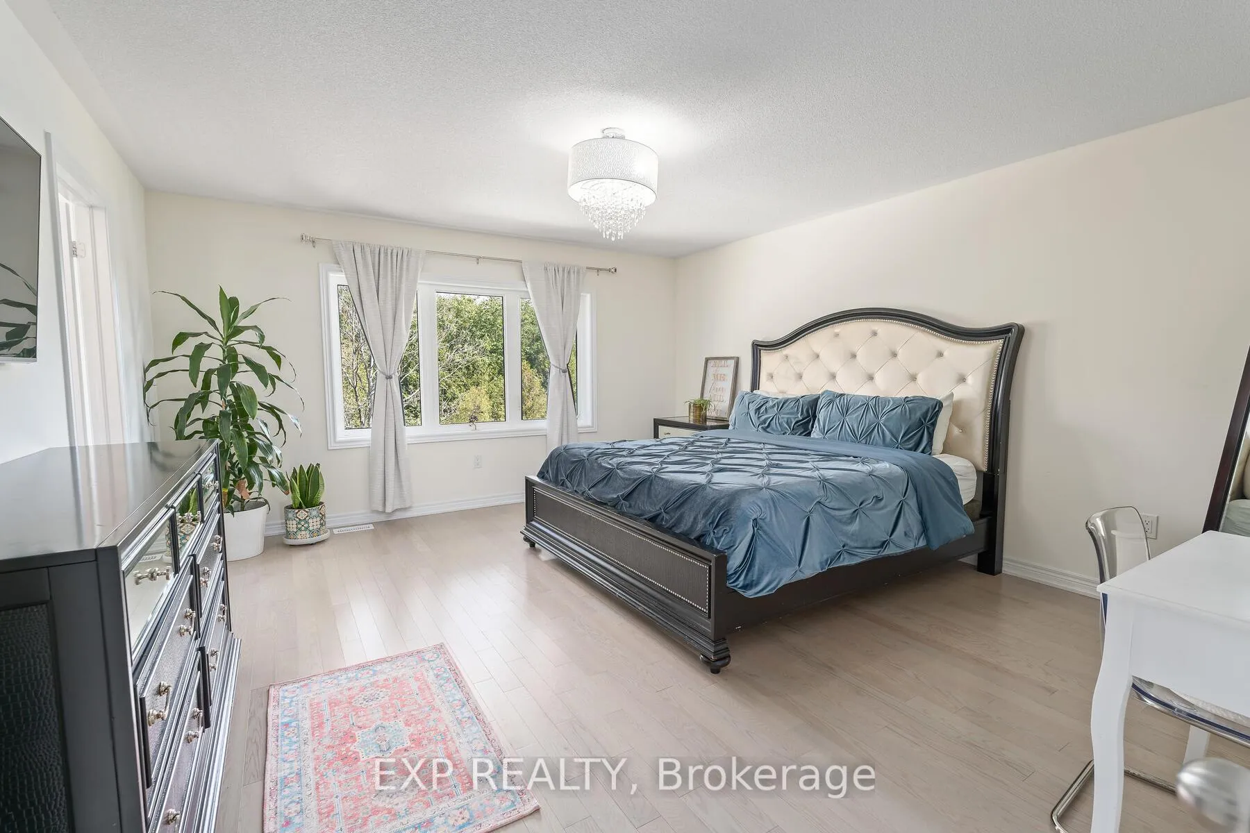 Photo 24 of 460 Black Cherry Crescent, Shelburne — HOMEH