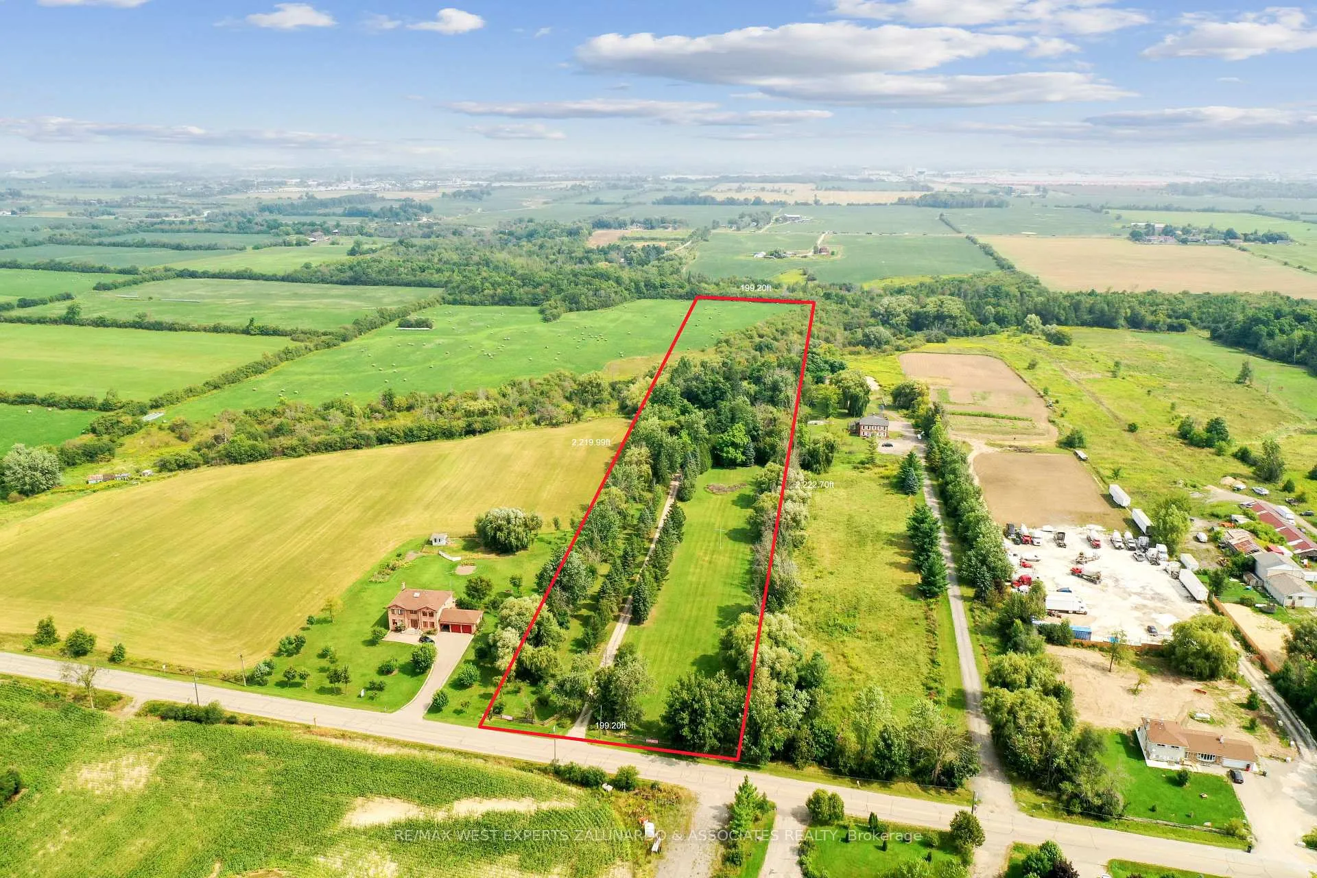 Photo 2 of 13513 Centreville Creek Road, Caledon, Rural Caledon — HOMEH