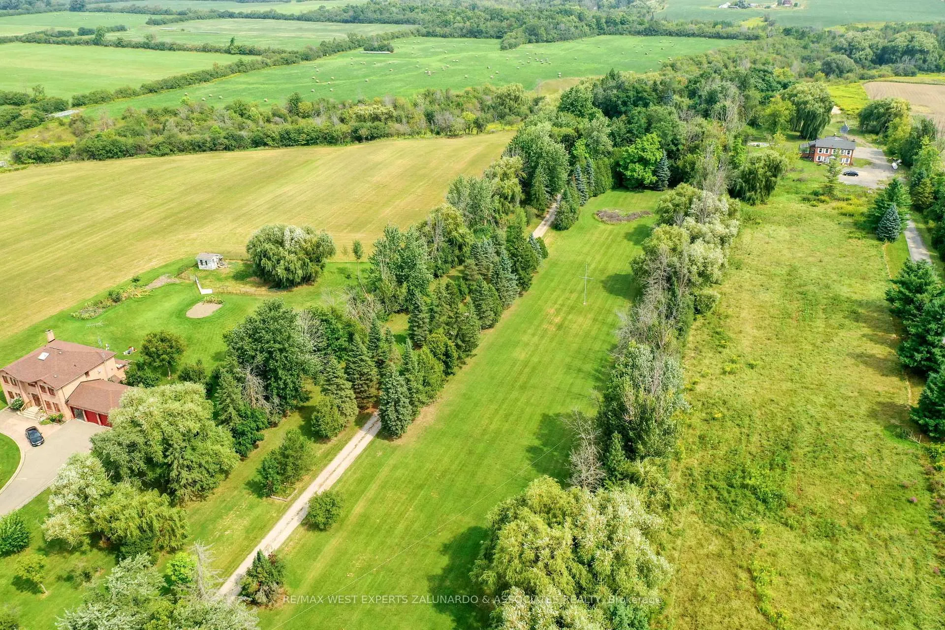 Photo 5 of 13513 Centreville Creek Road, Caledon, Rural Caledon — HOMEH