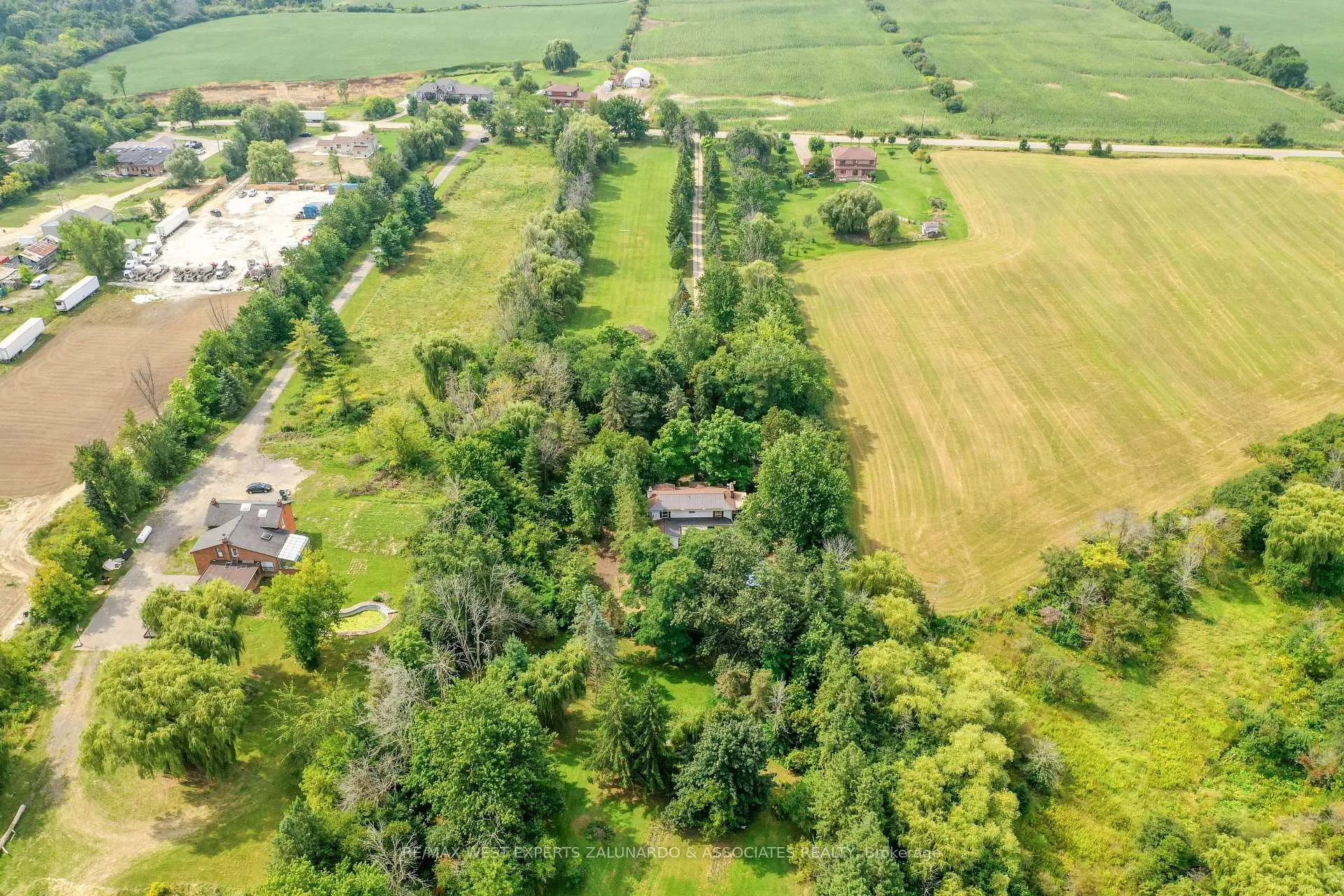 Photo 21 of 13513 Centreville Creek Road, Caledon, Rural Caledon — HOMEH