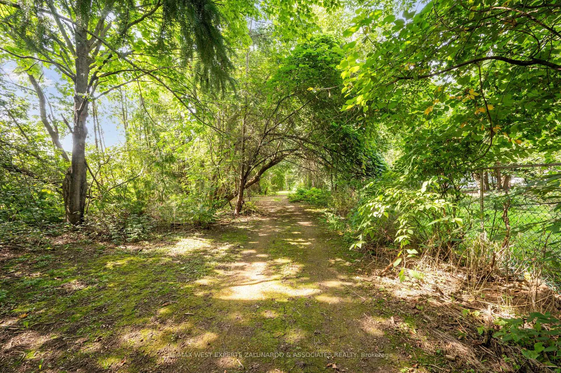 Photo 24 of 13513 Centreville Creek Road, Caledon, Rural Caledon — HOMEH
