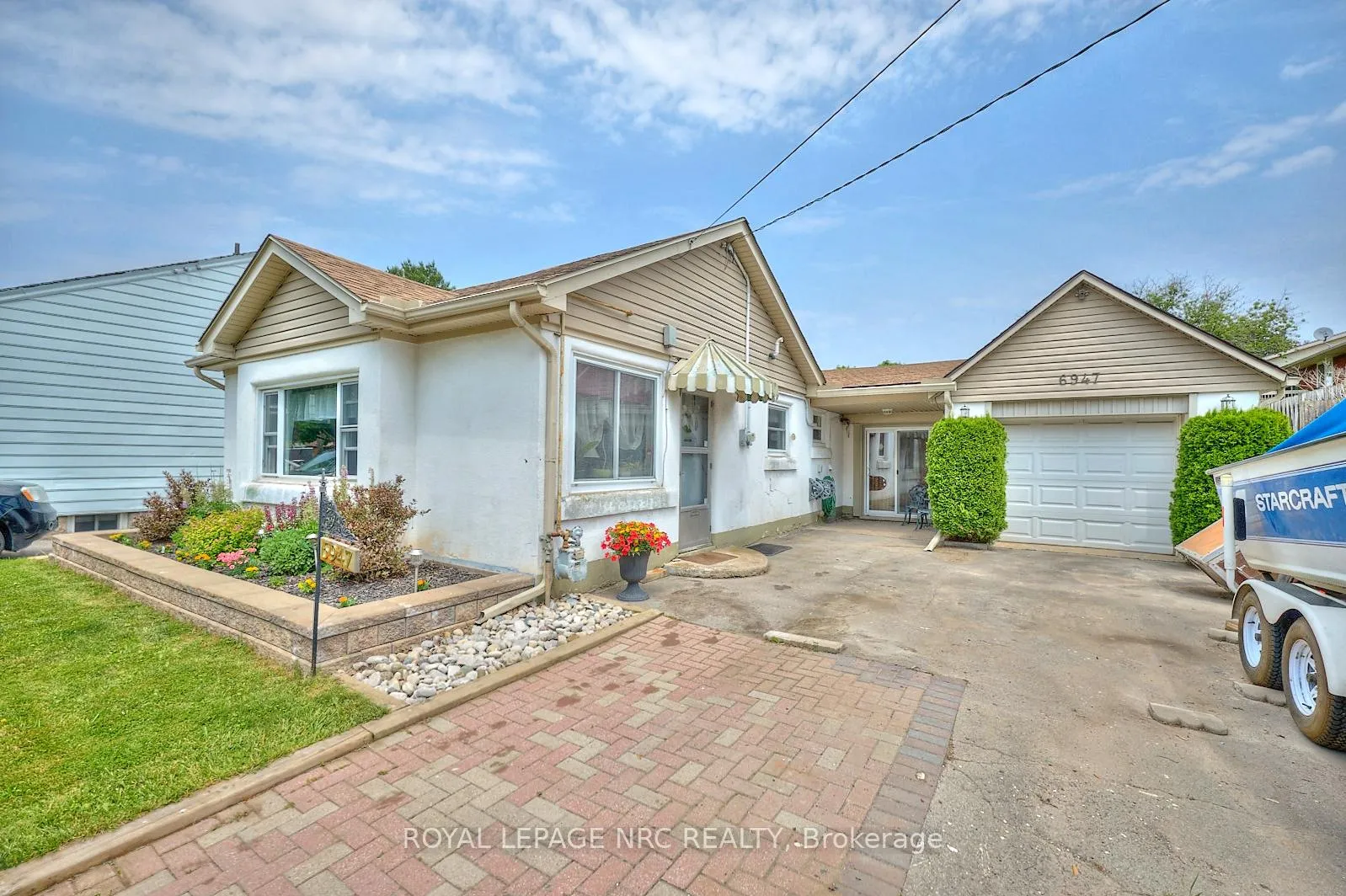 Photo 4 of 6947 Garden Street, Niagara Falls, Hospital — HOMEH