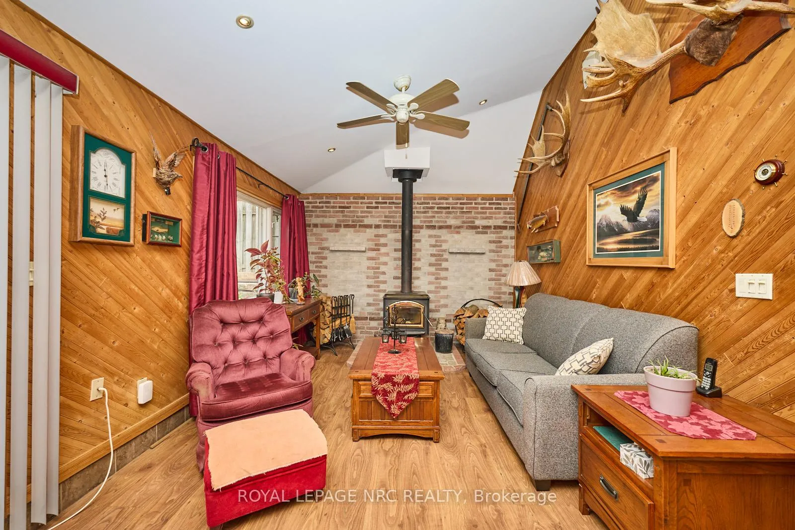 Photo 23 of 6947 Garden Street, Niagara Falls, Hospital — HOMEH