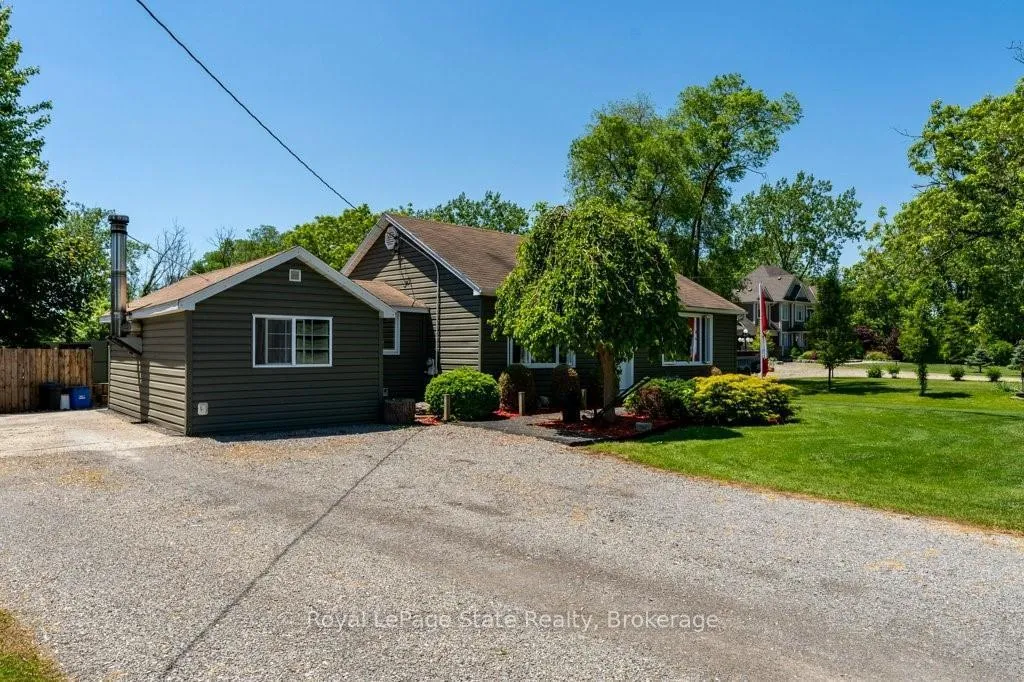 Photo 3 of 8400 Highway 3, Haldimand, Dunnville — HOMEH