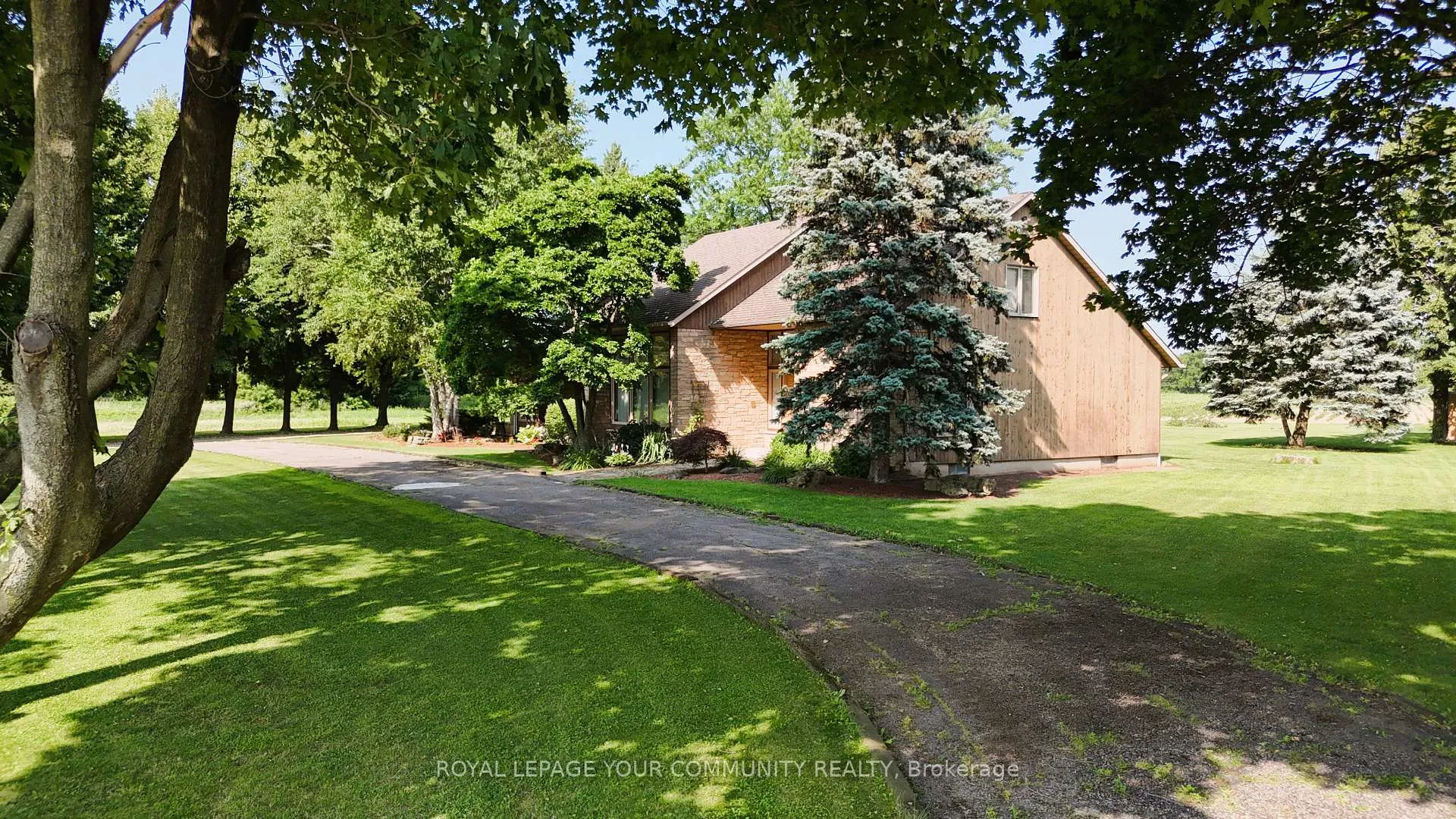 Photo 19 of 879 Smith Road, Hamilton, Ancaster — HOMEH
