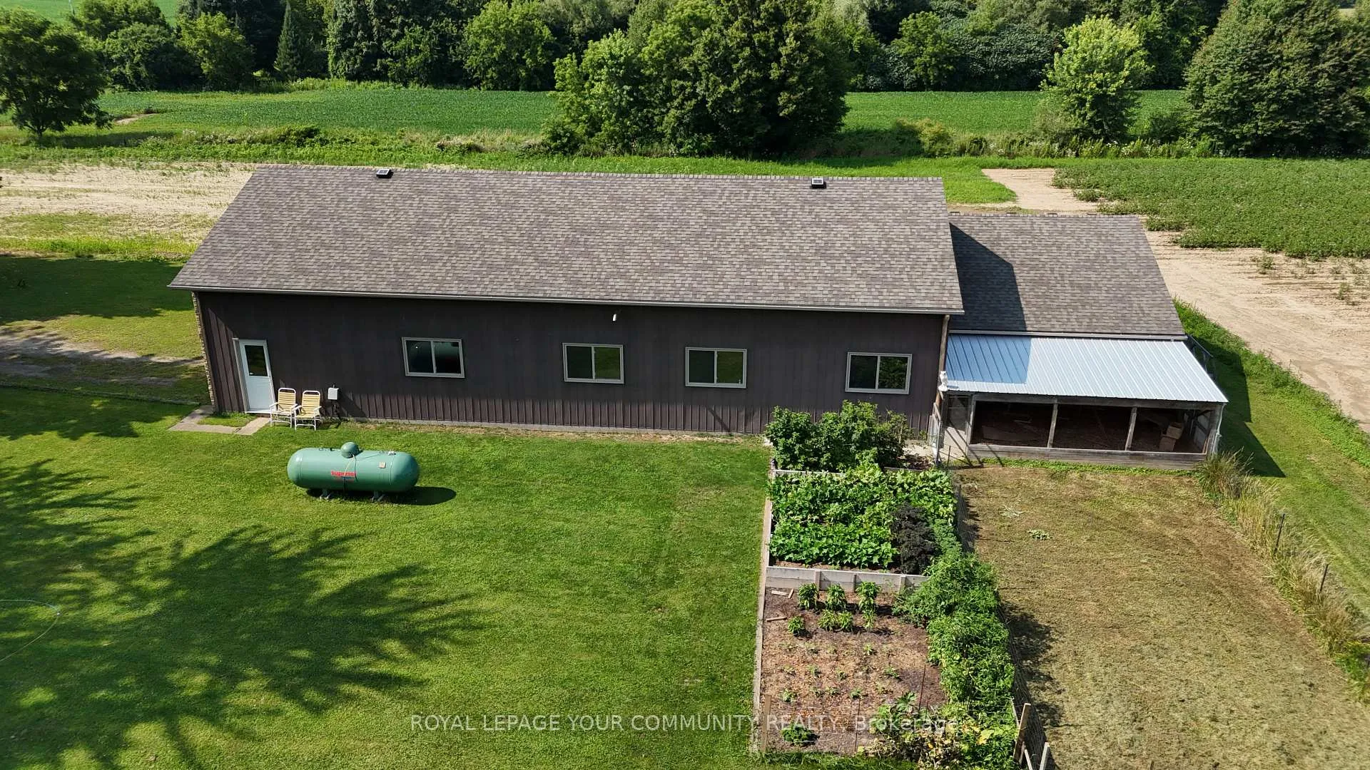 Photo 28 of 879 Smith Road, Hamilton, Ancaster — HOMEH