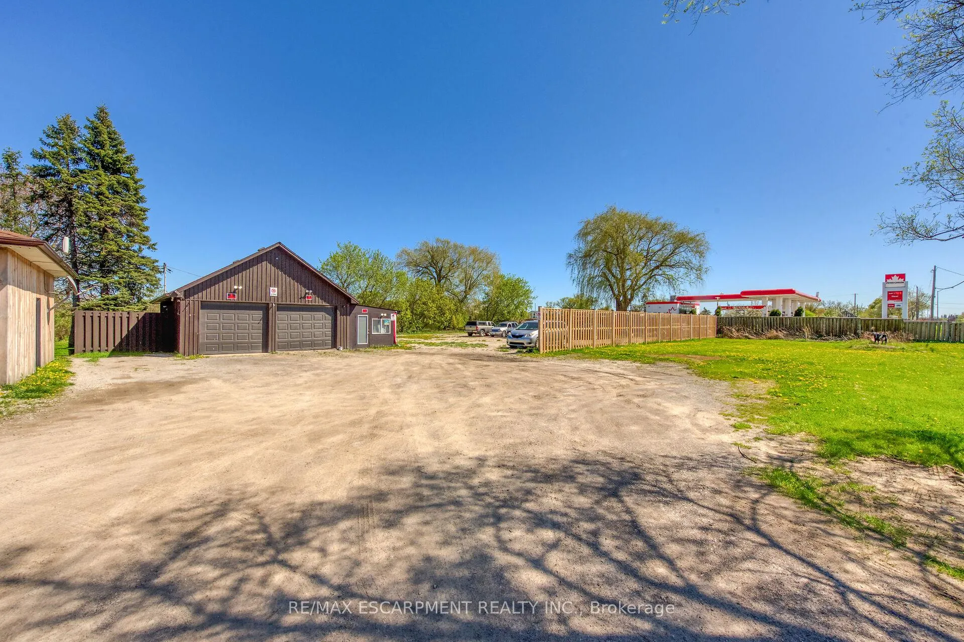 Photo 3 of 4625 #6 Highway, Hamilton, Rural Glanbrook — HOMEH