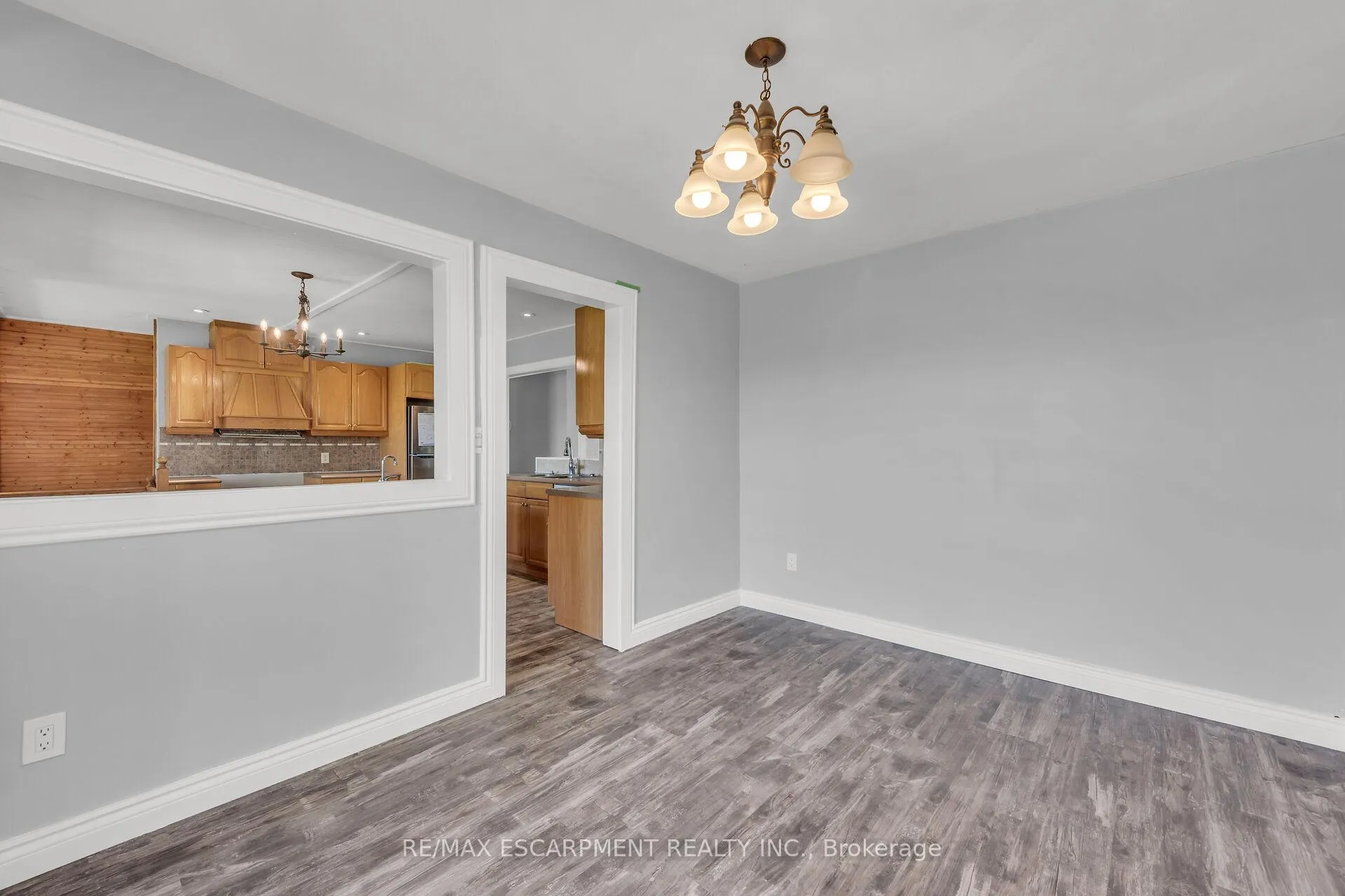 Photo 11 of 4625 #6 Highway, Hamilton, Rural Glanbrook — HOMEH