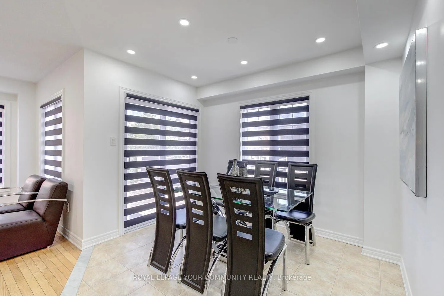 Photo 18 of 208 Petticoat Road, Vaughan, Patterson — HOMEH
