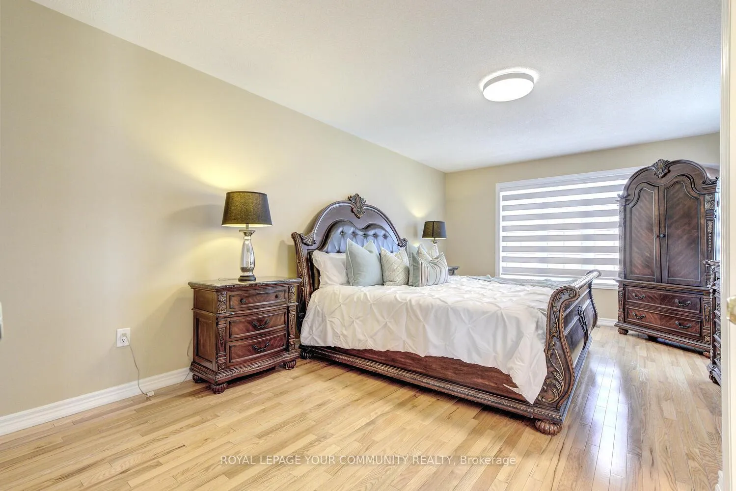 Photo 24 of 208 Petticoat Road, Vaughan, Patterson — HOMEH