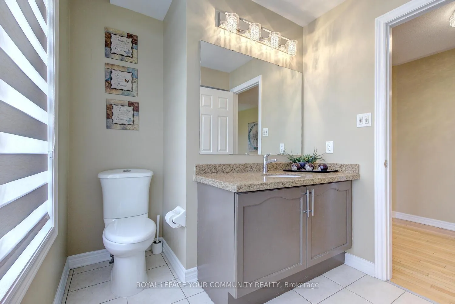 Photo 29 of 208 Petticoat Road, Vaughan, Patterson — HOMEH
