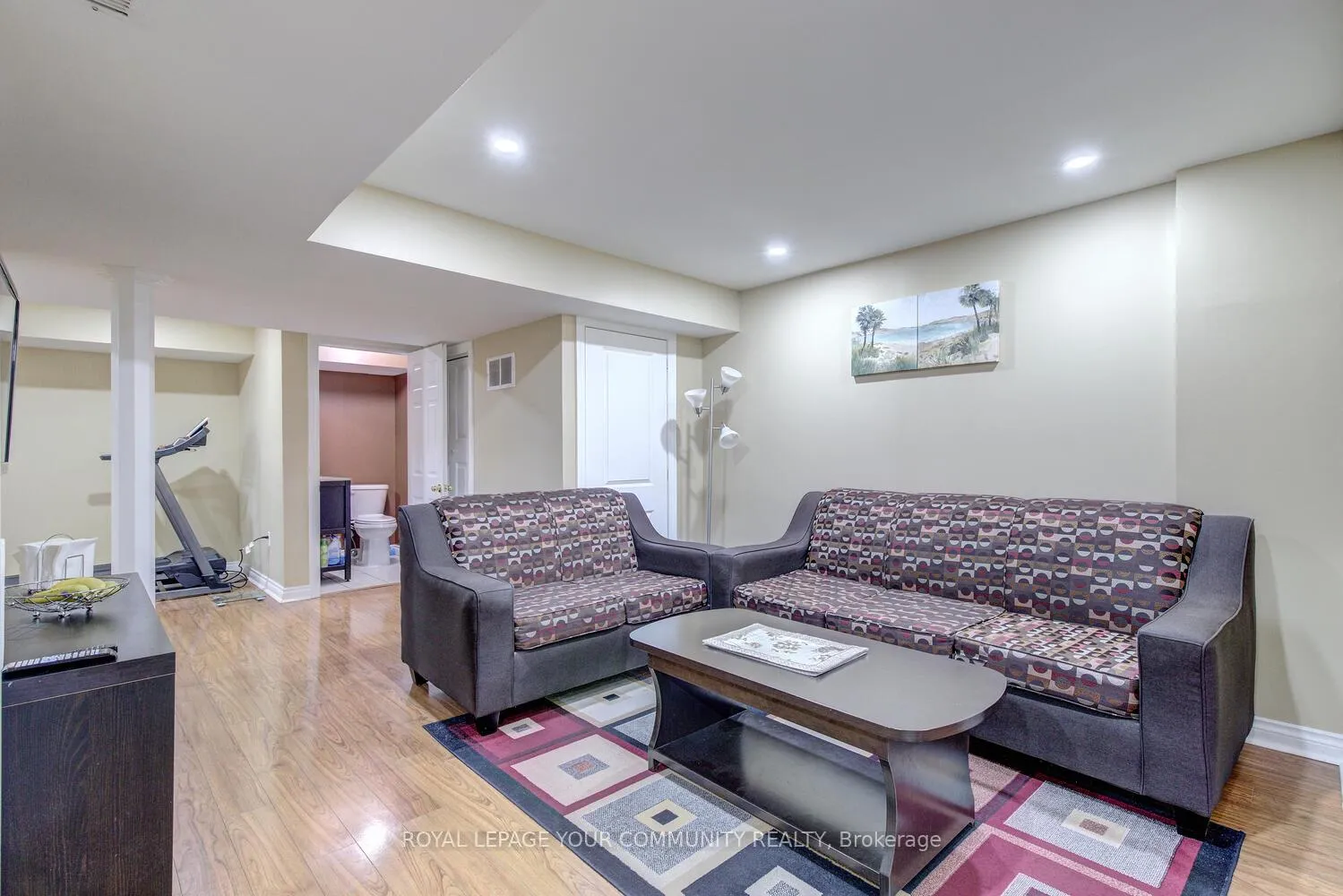 Photo 33 of 208 Petticoat Road, Vaughan, Patterson — HOMEH