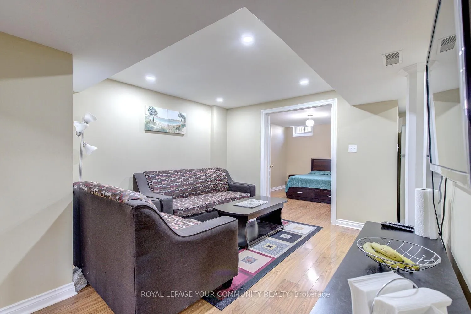 Photo 34 of 208 Petticoat Road, Vaughan, Patterson — HOMEH