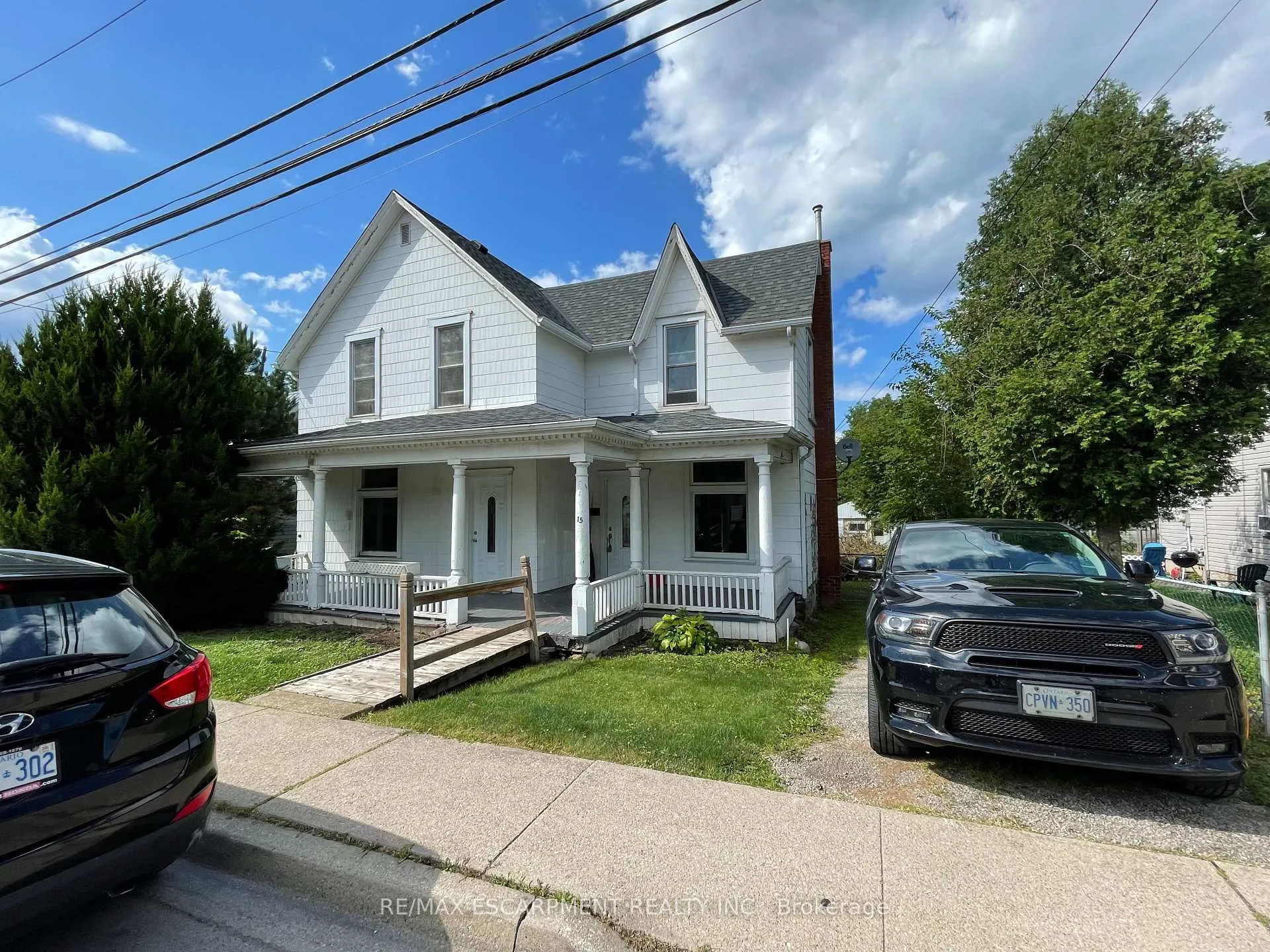 Photo 1 of 15 & 17 Jones Street, Hamilton, Stoney Creek — HOMEH