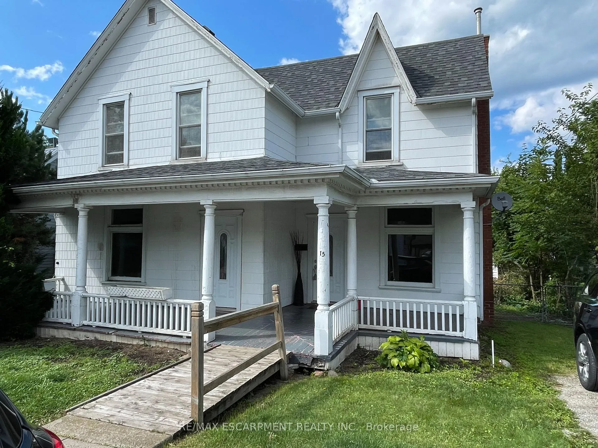 Photo 2 of 15 & 17 Jones Street, Hamilton, Stoney Creek — HOMEH