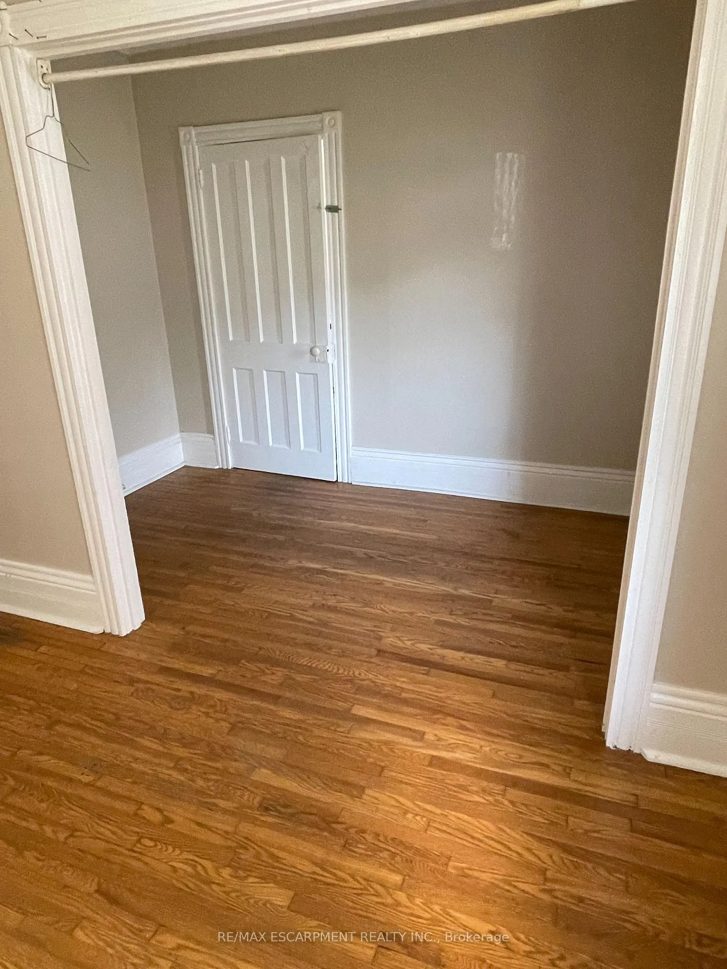 Photo 5 of 15 & 17 Jones Street, Hamilton, Stoney Creek — HOMEH