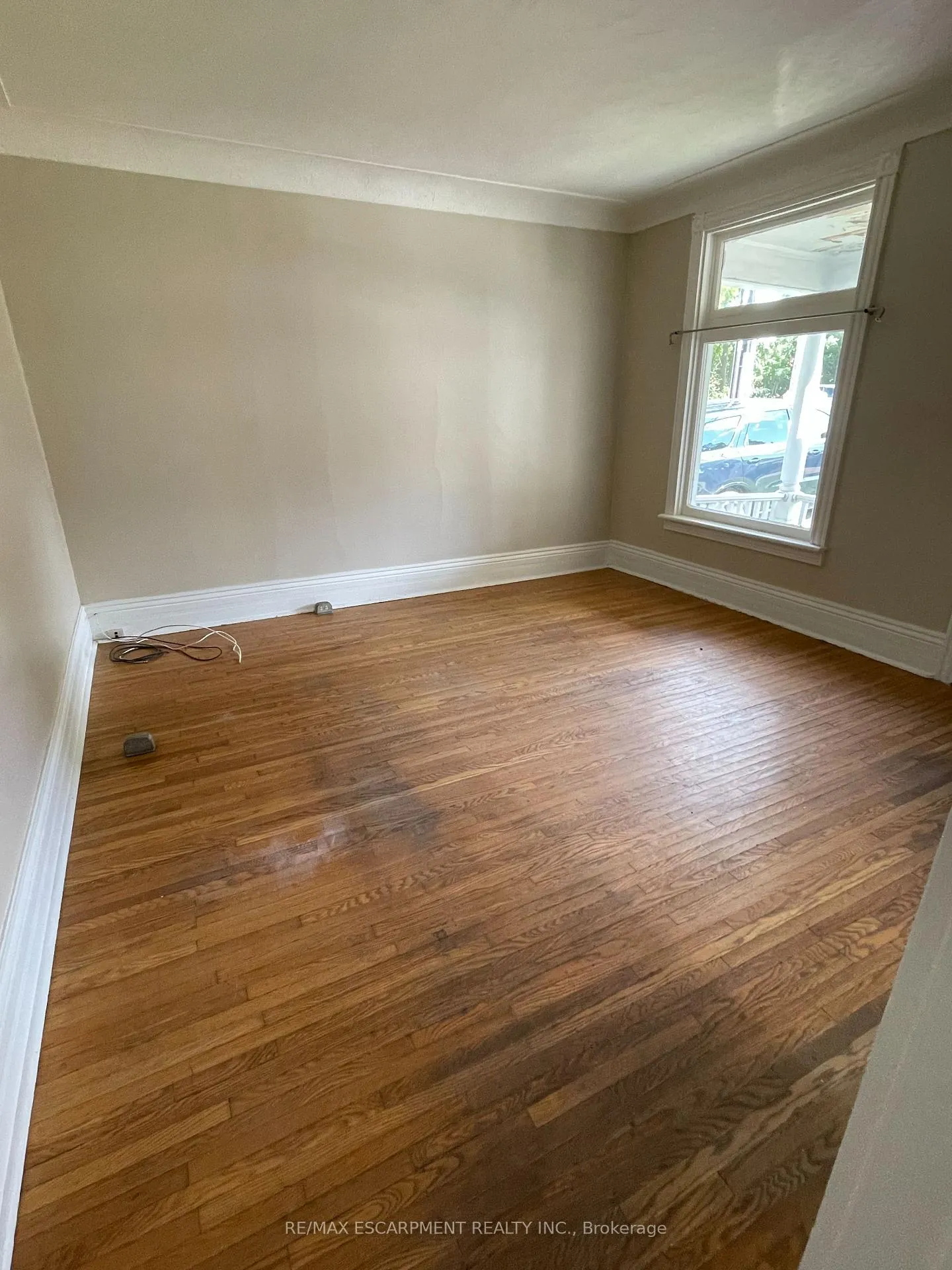 Photo 16 of 15 & 17 Jones Street, Hamilton, Stoney Creek — HOMEH
