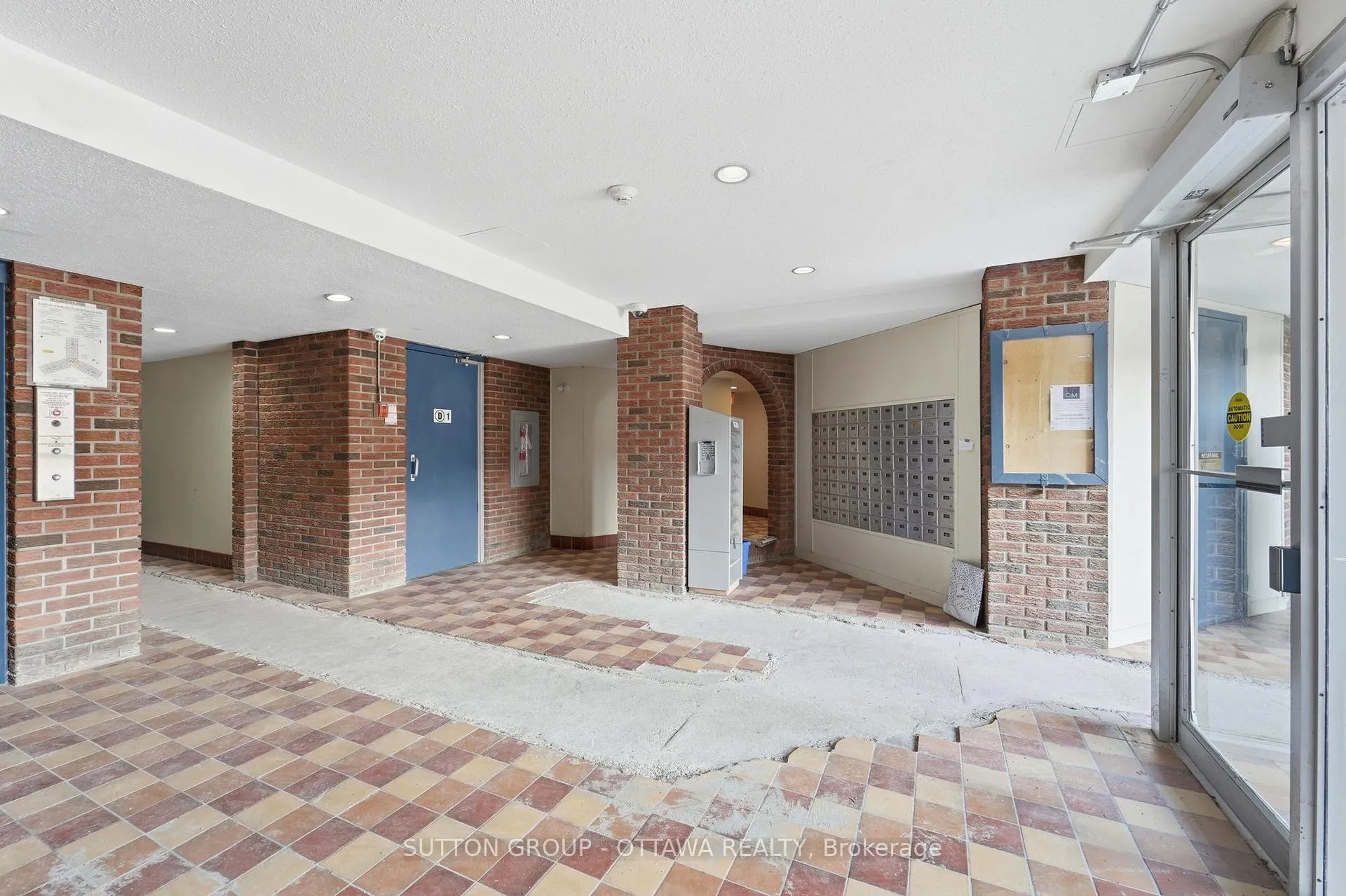 Photo 22 of Unit 308B, 2041 Arrowsmith Drive, Ottawa, Beacon Hill South — HOMEH