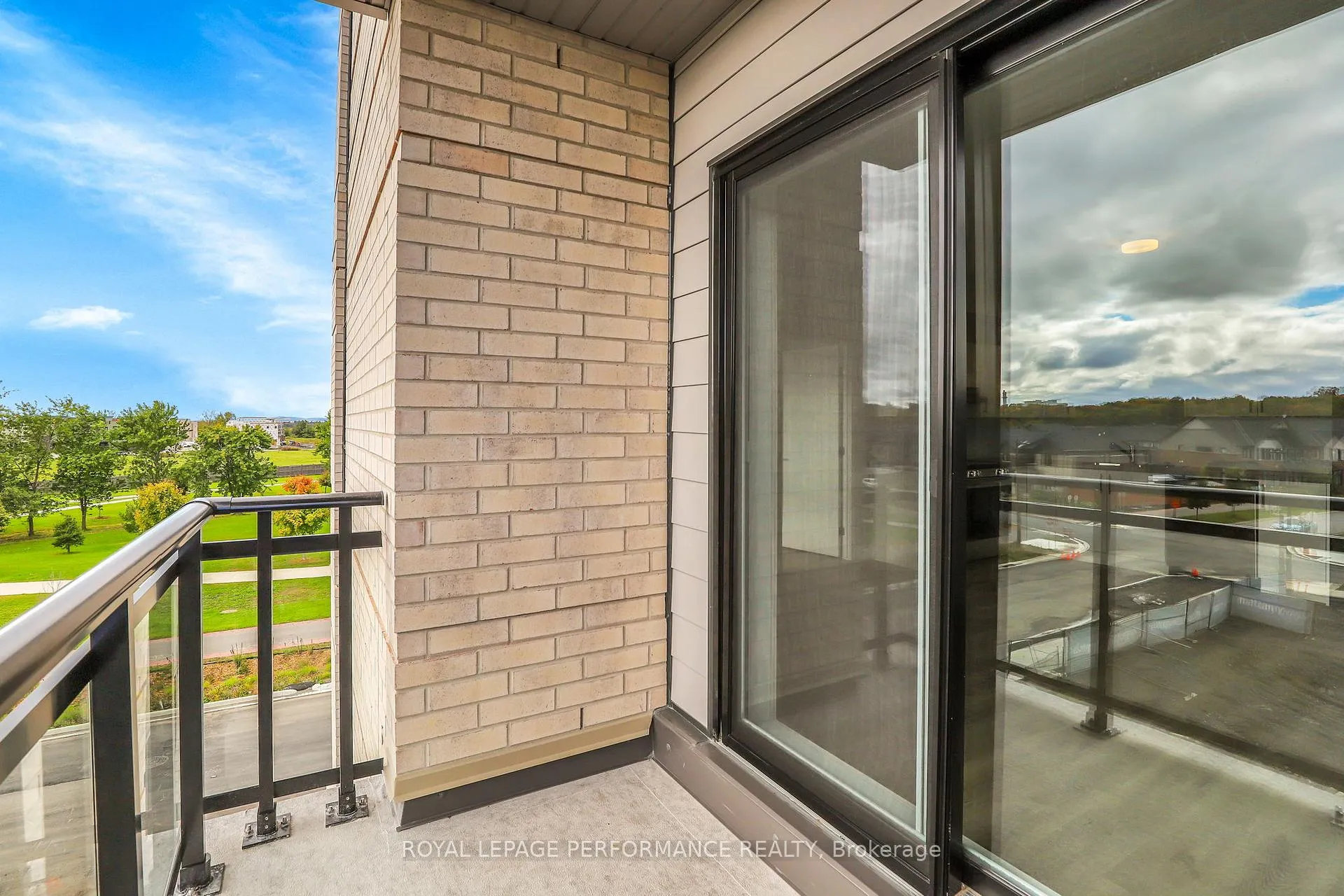 Photo 18 of Unit 320, 397 Codd'S Road, Ottawa, CFB Rockcliffe and Area — HOMEH