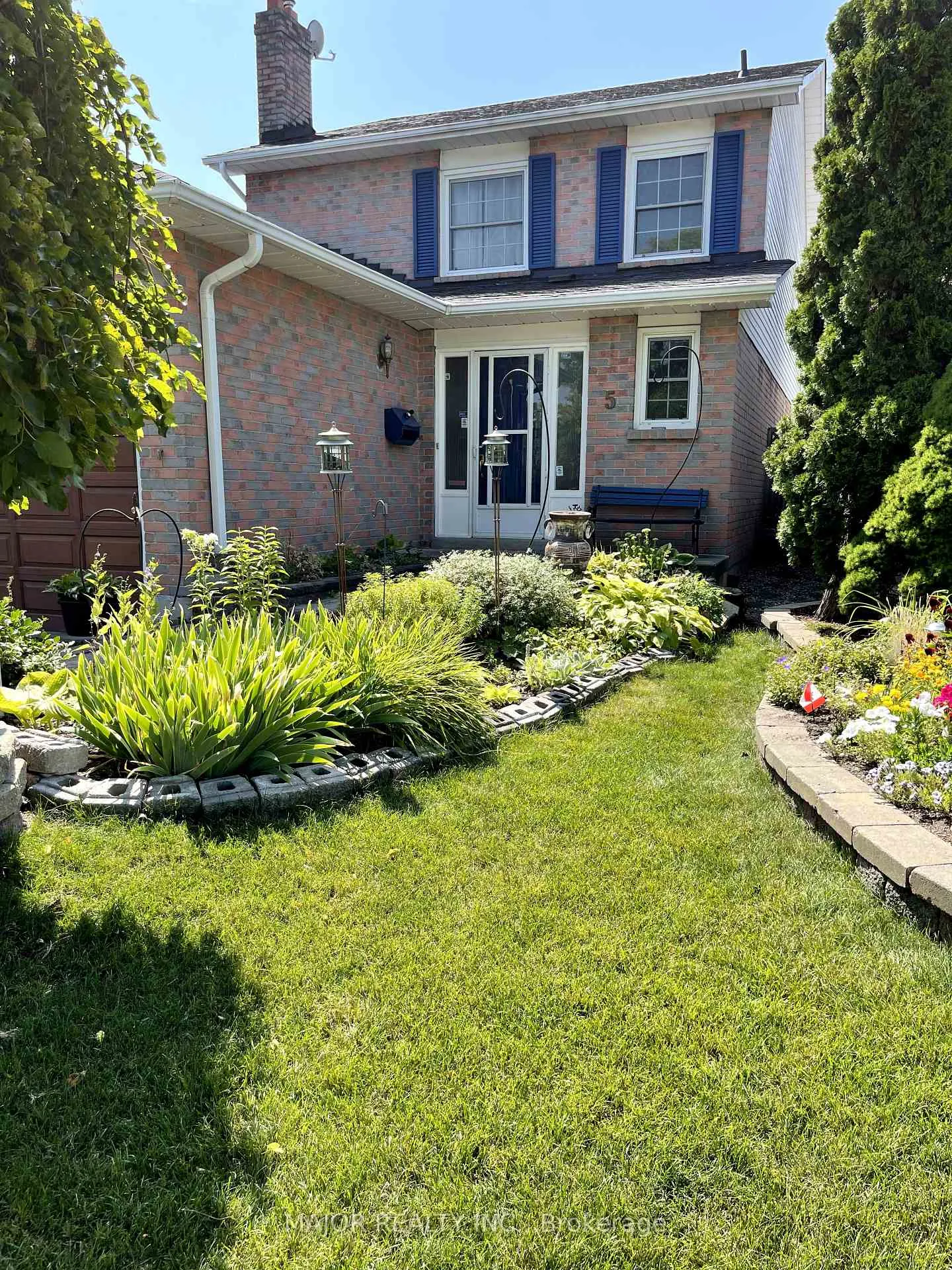 Photo 4 of 5 Winners Circle, Whitby, Blue Grass Meadows — HOMEH