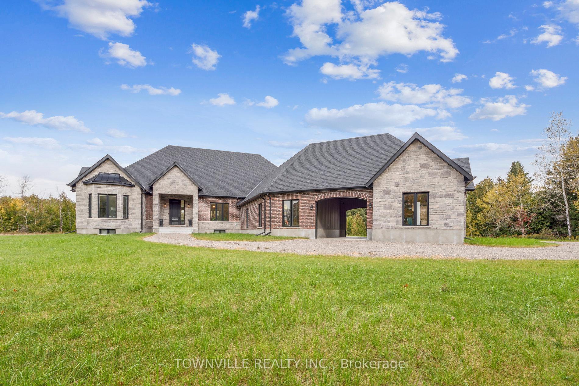 Front of 9042 Sideroad 10