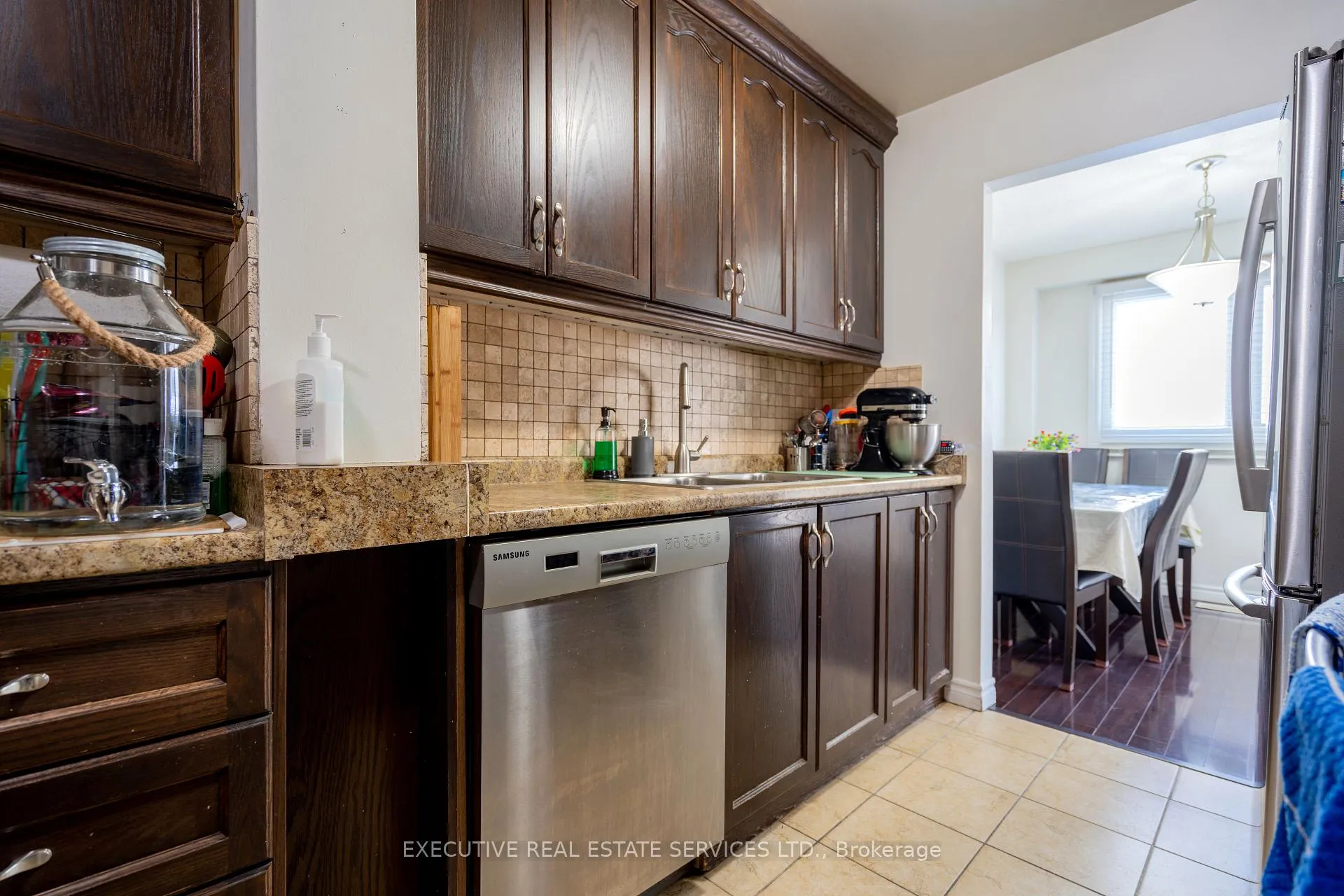 Photo 13 of 100 Mount Albion Road, Hamilton, Red Hill — HOMEH