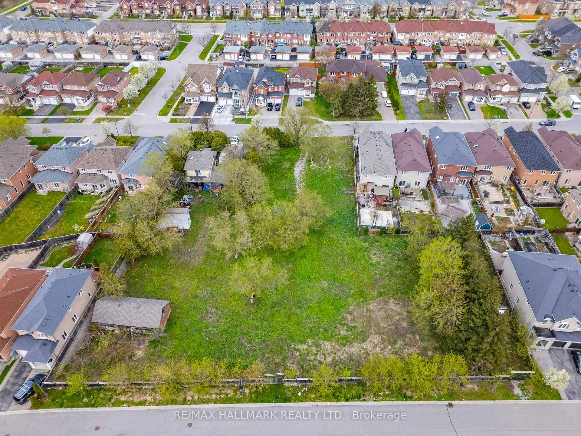 Photo 5 of 257 Helen Avenue, Markham, Village Green-South Unionville — HOMEH