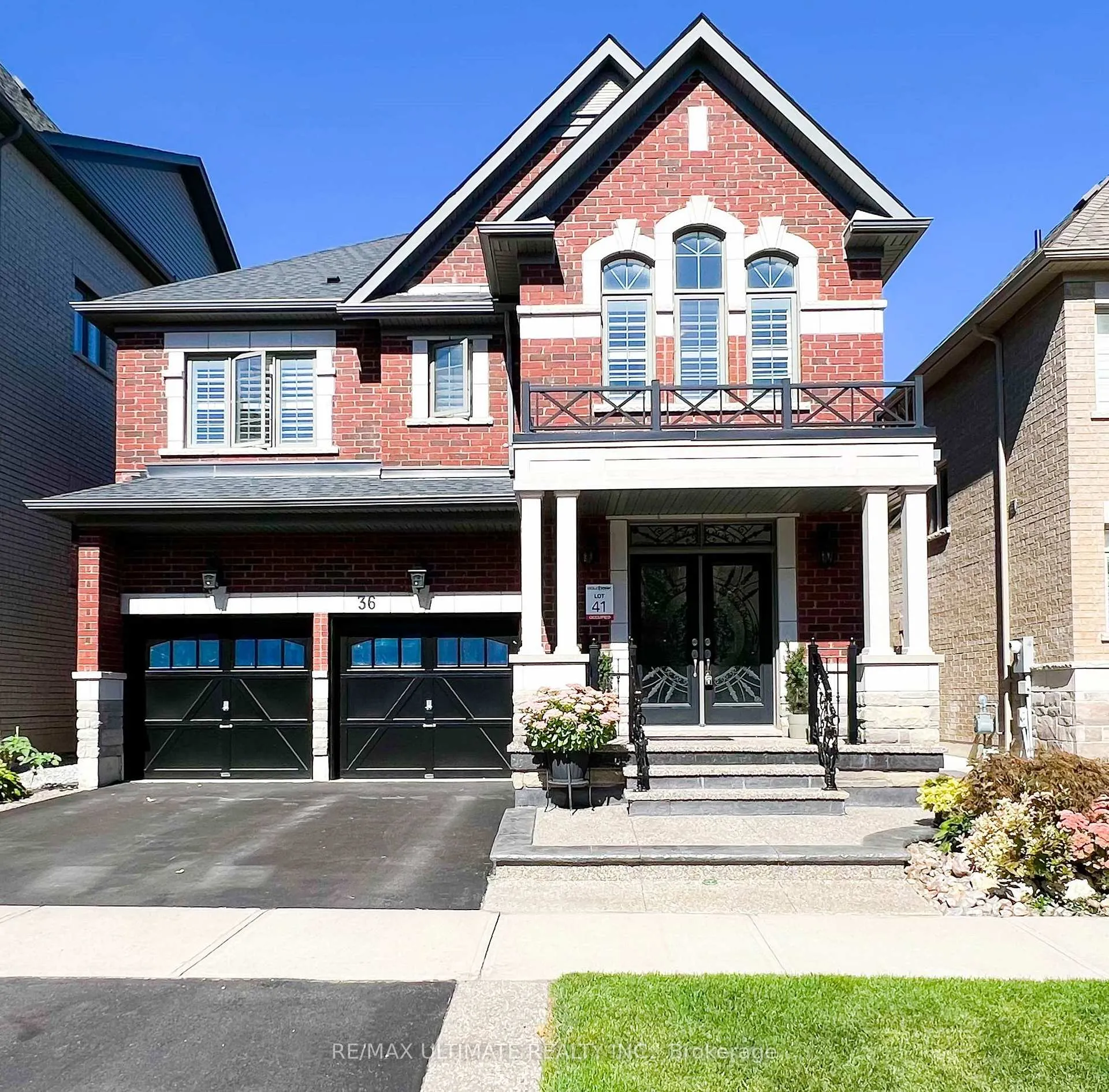 Front of 36 Roulette Crescent
