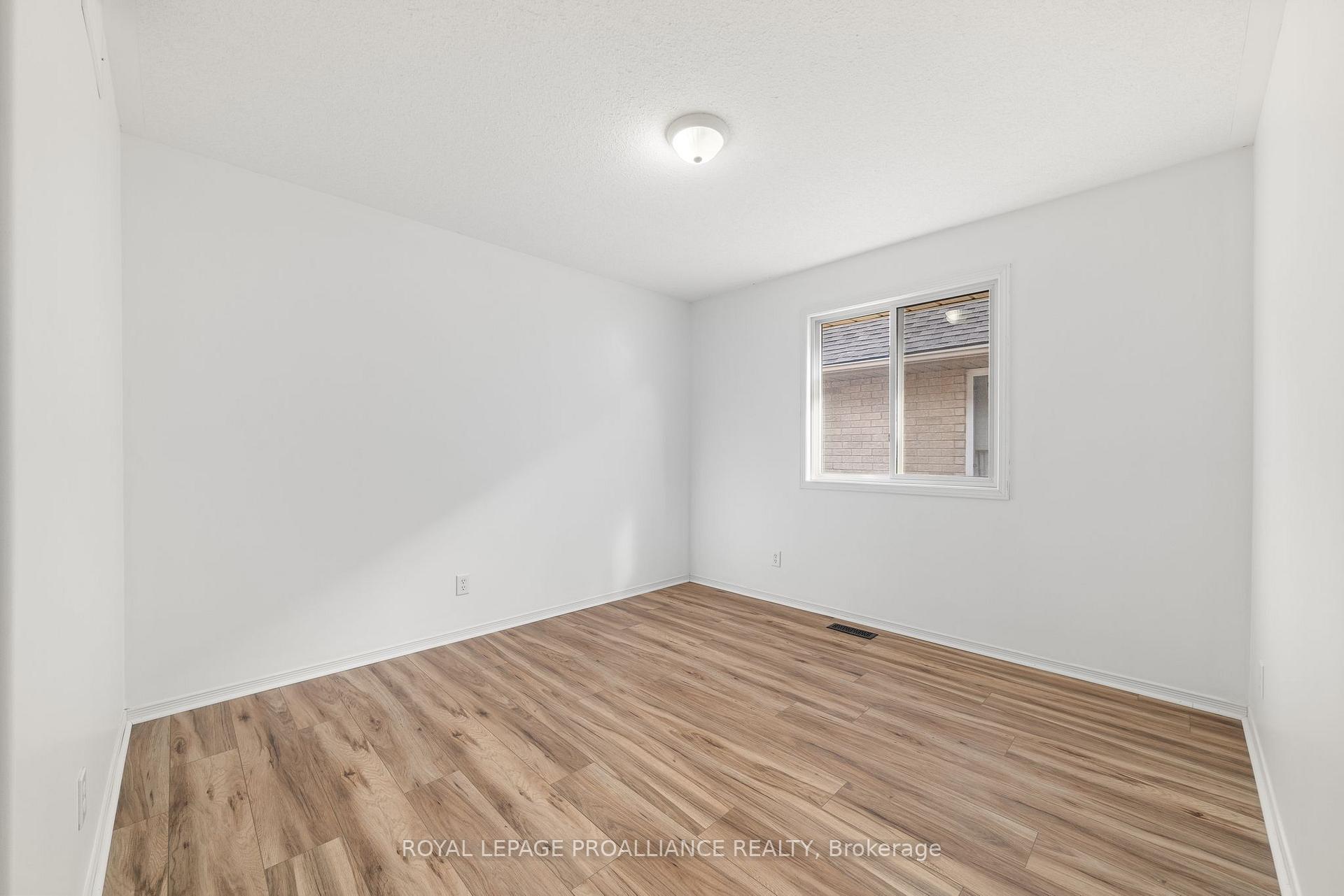 Photo 21 of 84 Gavey Street, Belleville, Thurlow Ward — HOMEH