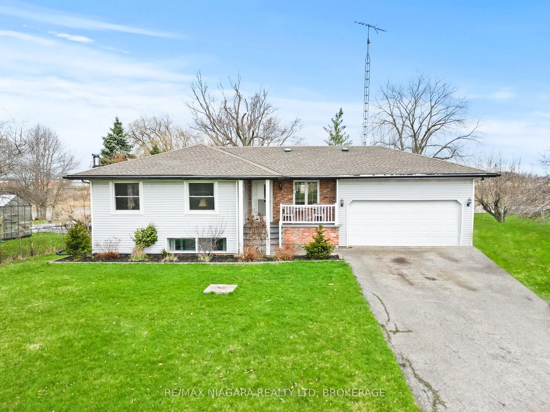 Photo 2 of 60826 Regional Rd 27, Wainfleet, Marshville/Winger — HOMEH