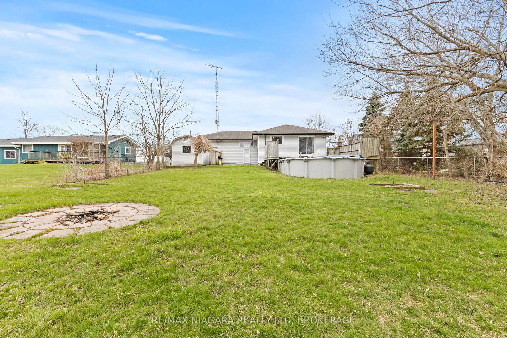 Photo 38 of 60826 Regional Rd 27, Wainfleet, Marshville/Winger — HOMEH