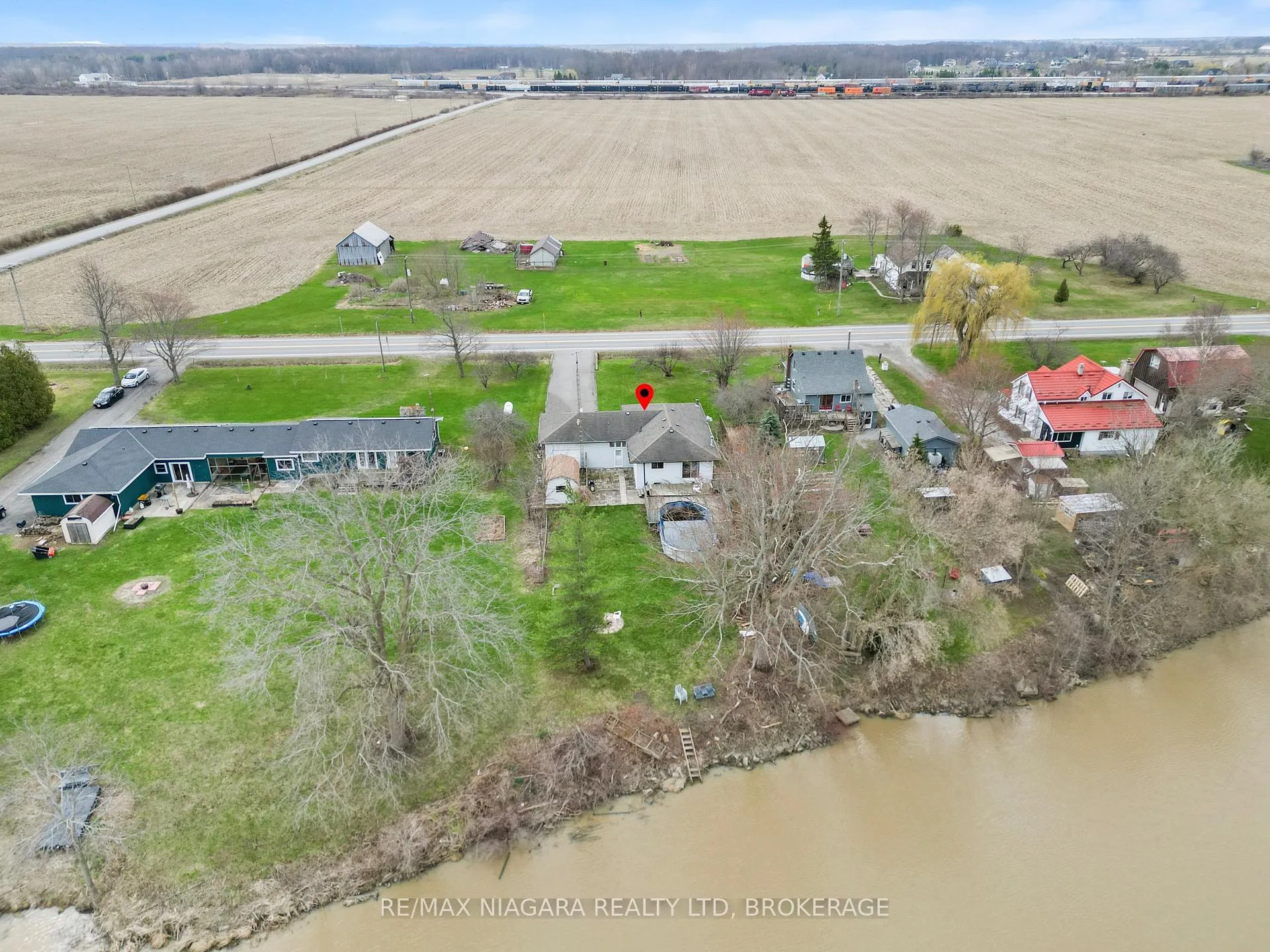 Photo 43 of 60826 Regional Rd 27, Wainfleet, Marshville/Winger — HOMEH