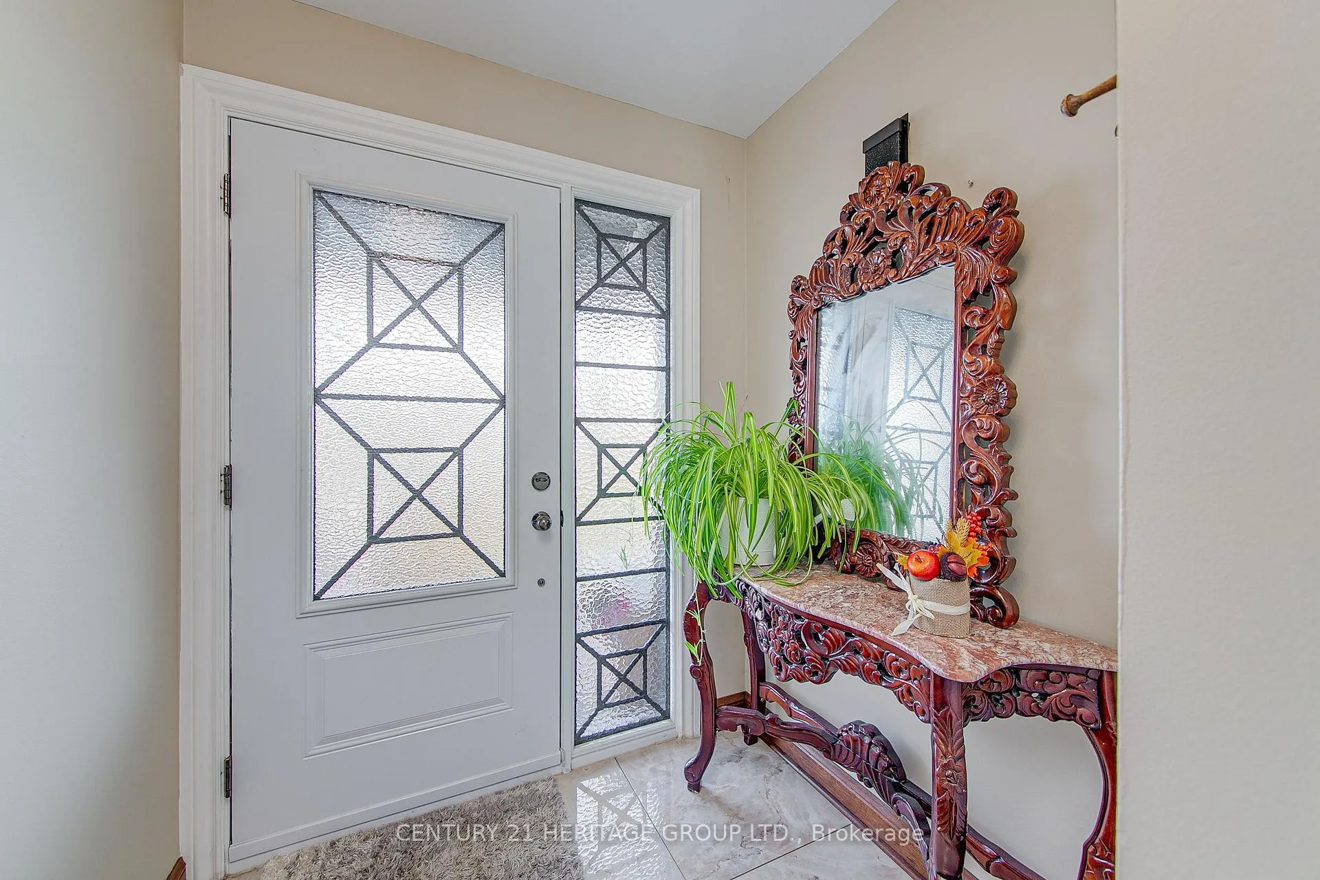 Photo 3 of 153 Ardagh Road, Barrie, Ardagh — HOMEH