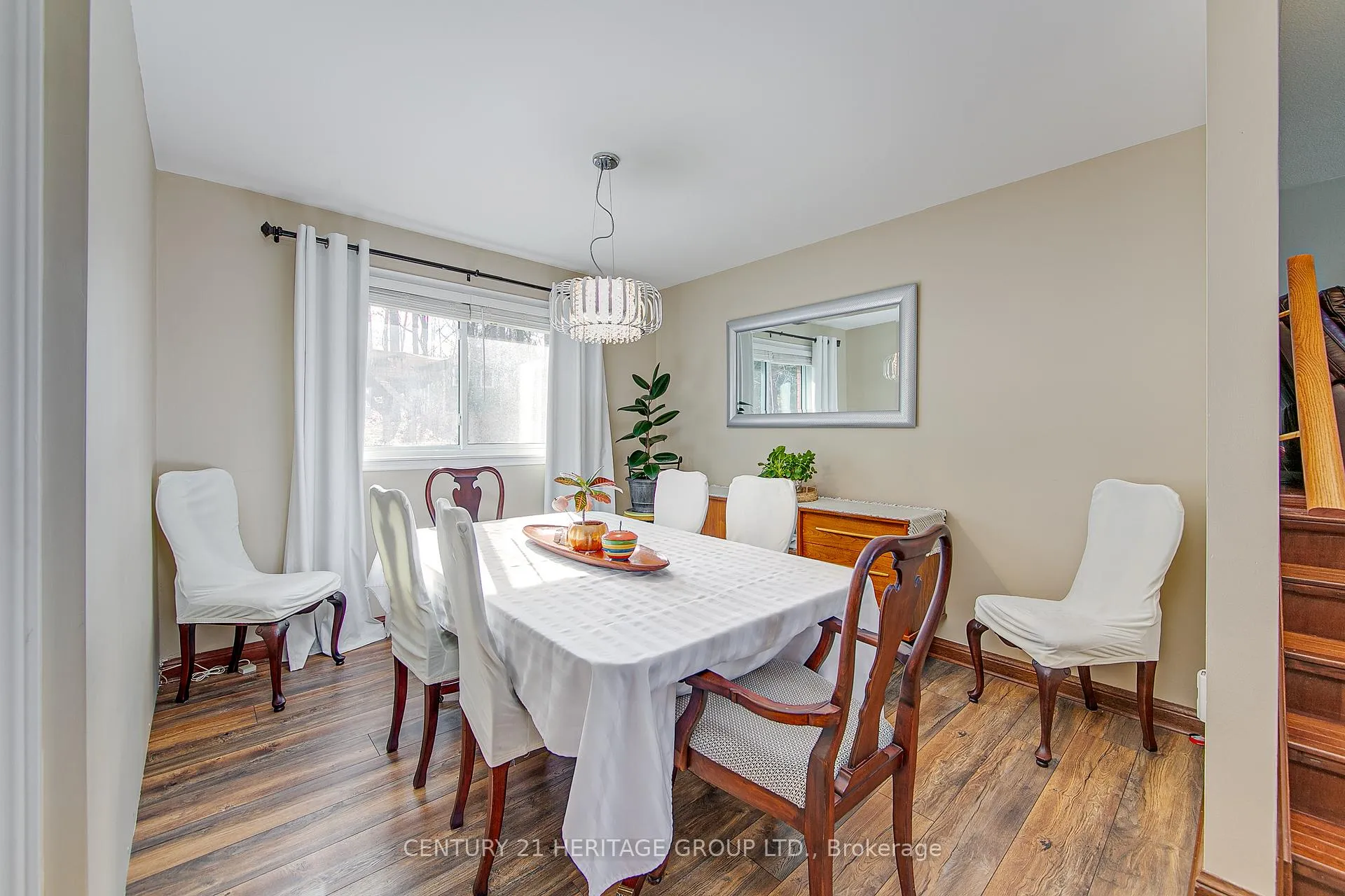 Photo 4 of 153 Ardagh Road, Barrie, Ardagh — HOMEH