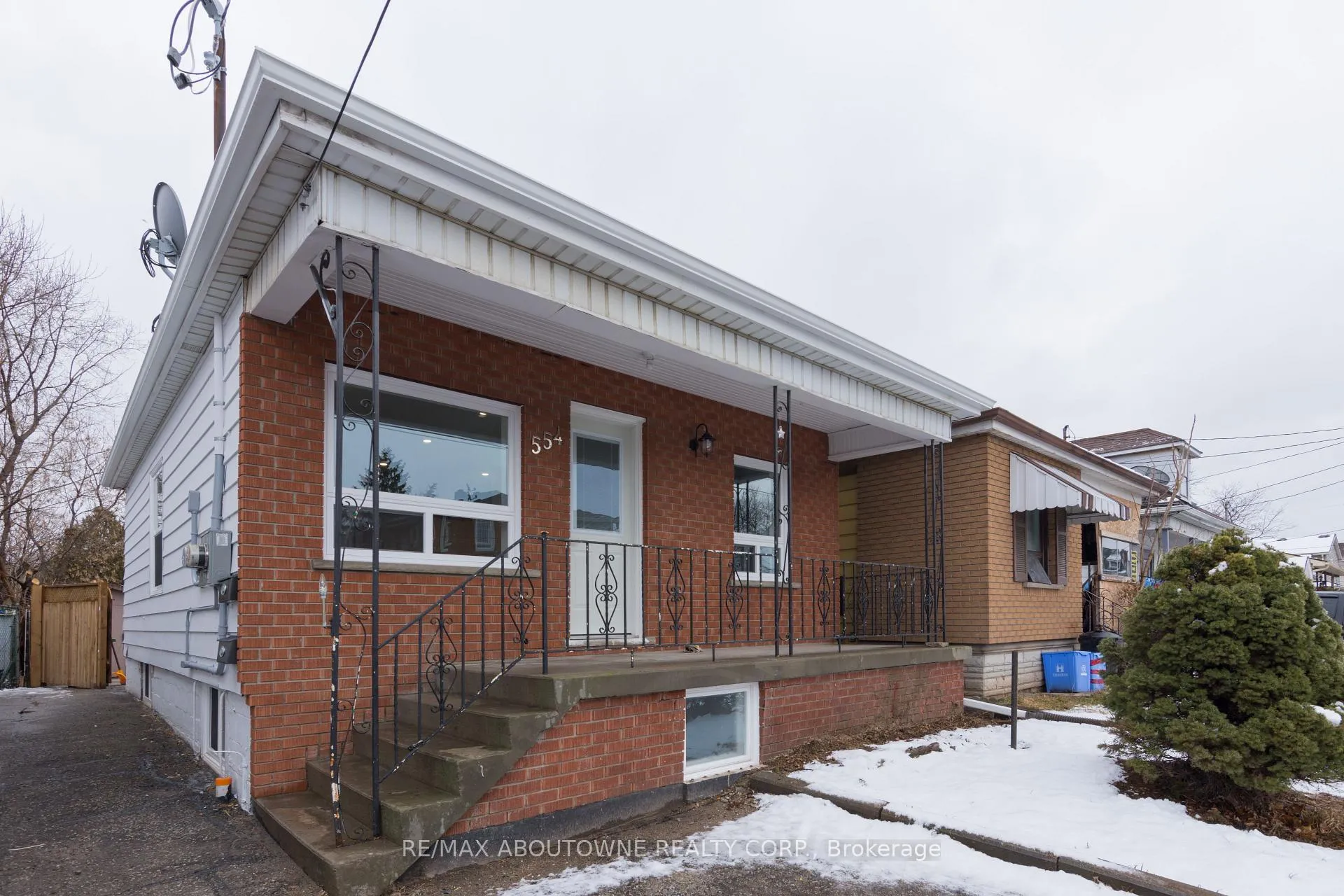 Photo 1 of Unit Main, 554 Mary Street, Hamilton, North End — HOMEH