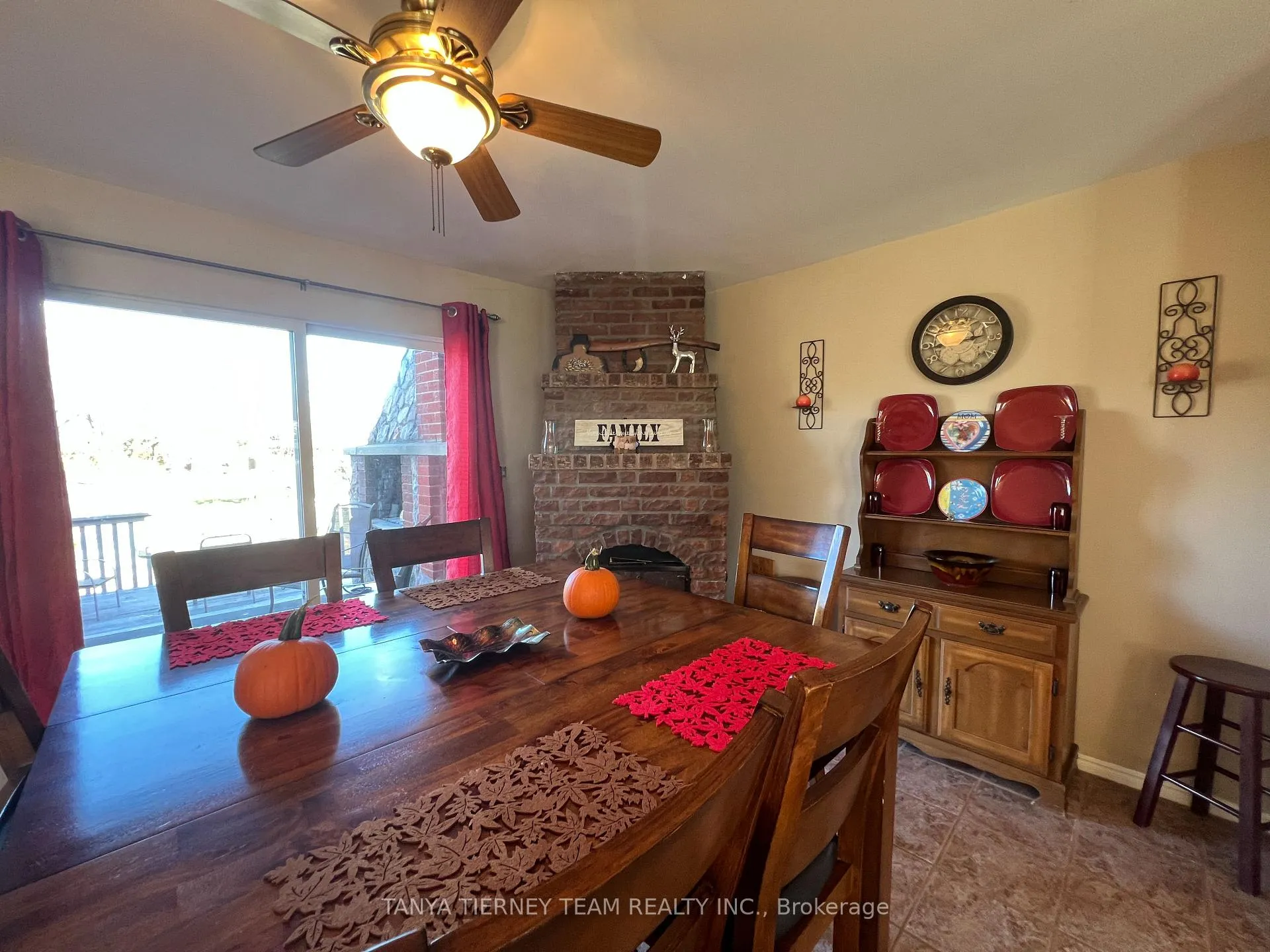 Photo 14 of Unit Main, 6783 Cochrane Street, Whitby, Rural Whitby — HOMEH