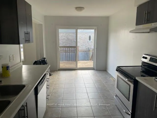 Photo 3 of 2140 Galloway Street, Innisfil, Alcona — HOMEH