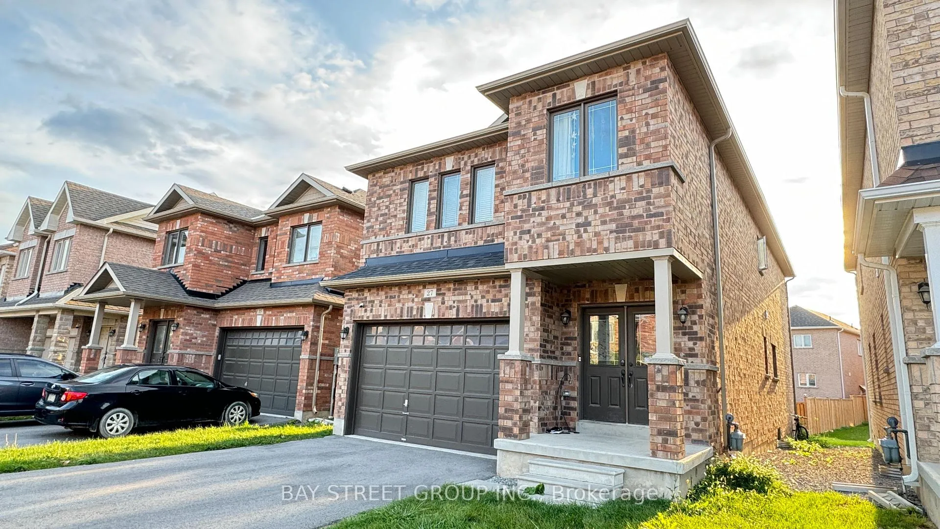 Photo 2 of 27 Palace Street, Thorold, Thorold Downtown — HOMEH