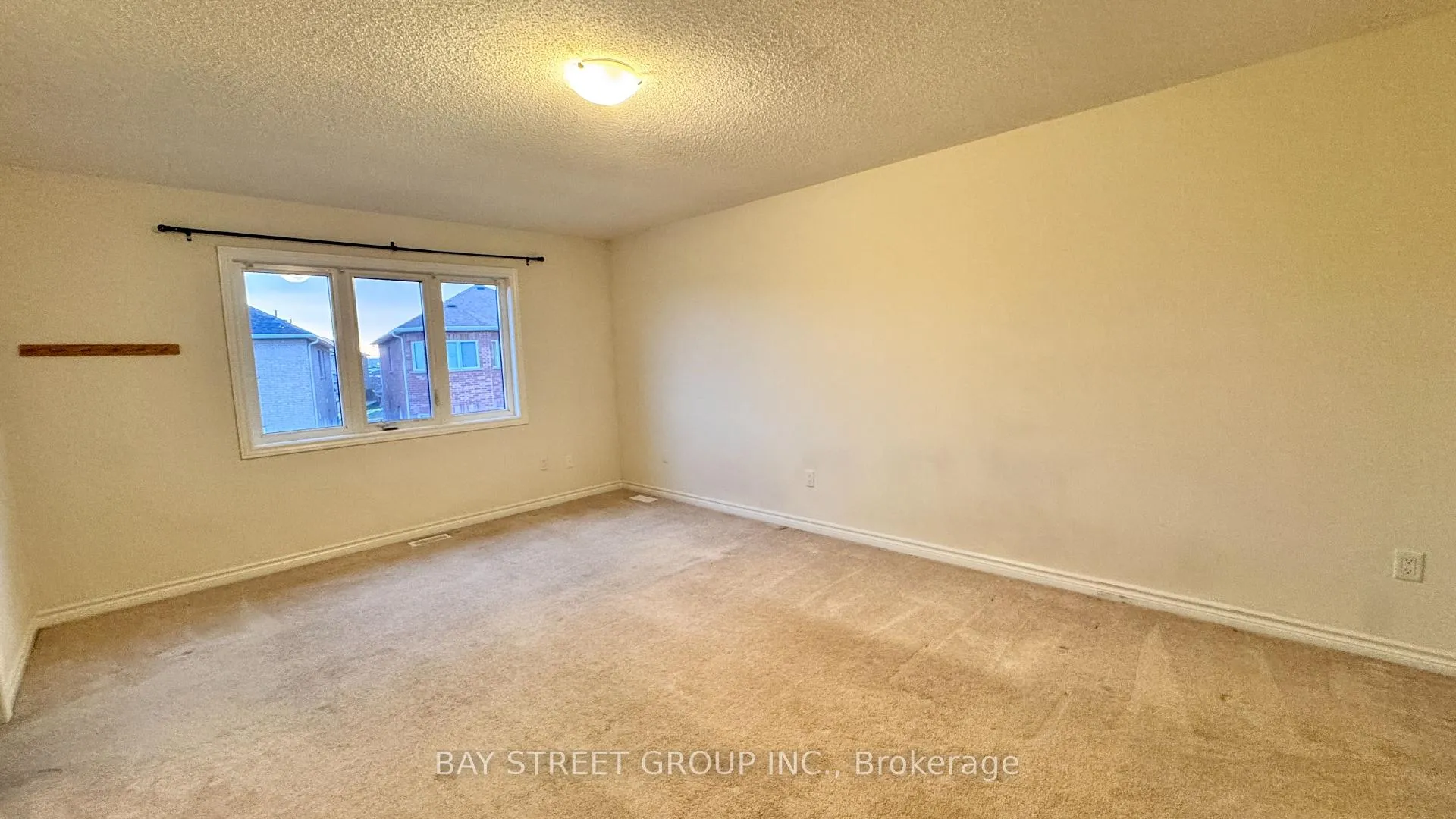 Photo 19 of 27 Palace Street, Thorold, Thorold Downtown — HOMEH