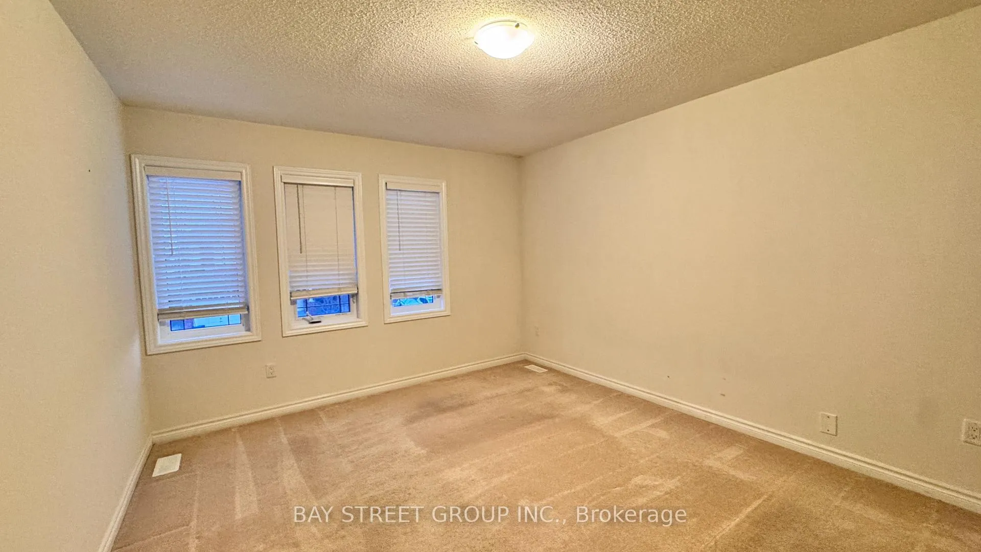 Photo 25 of 27 Palace Street, Thorold, Thorold Downtown — HOMEH