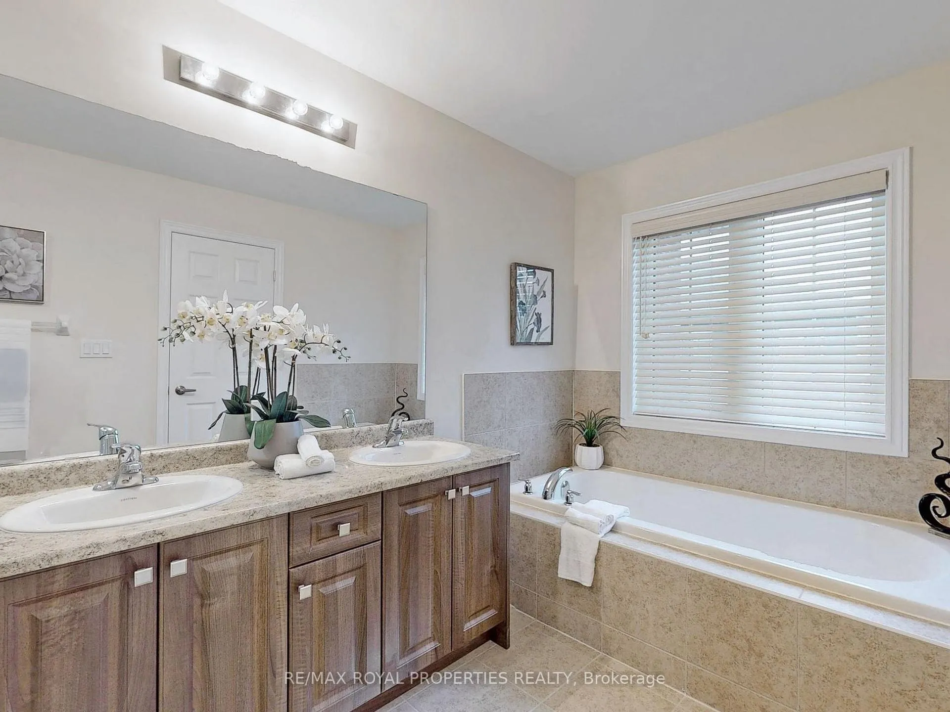 Photo 28 of 2433 Florentine Place, Pickering, Rural Pickering — HOMEH