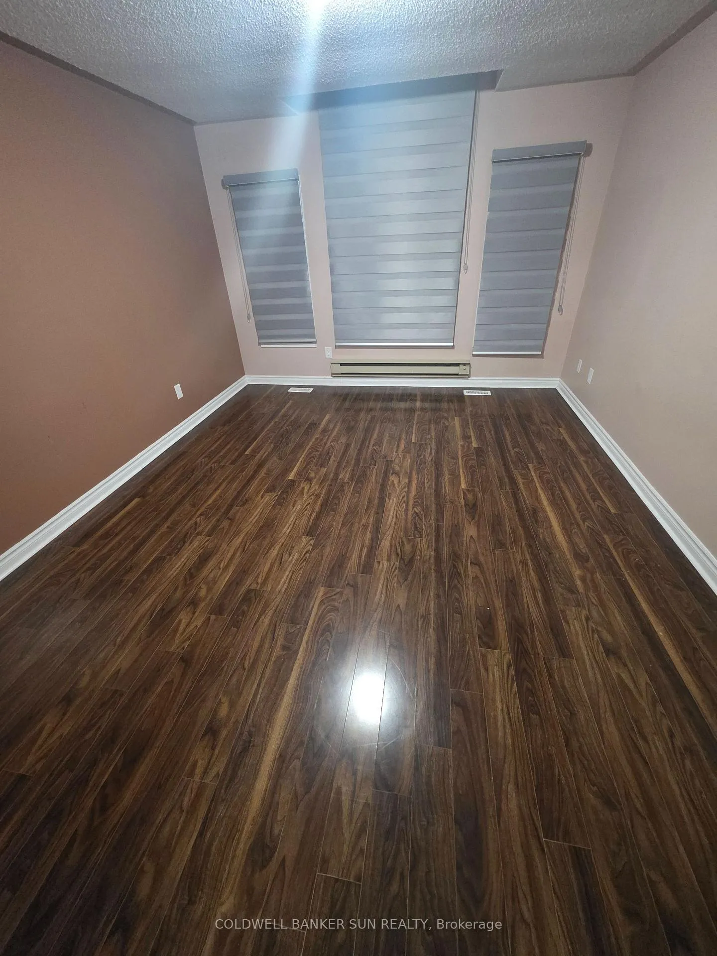 Photo 8 of 81 Peace Valley Crescent, Brampton, Sandringham-Wellington — HOMEH