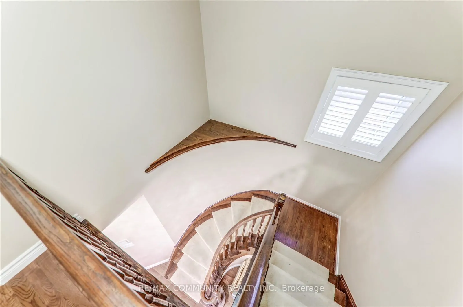 Photo 20 of Unit Main, 35 Hartrick Place, Whitby, Rolling Acres — HOMEH