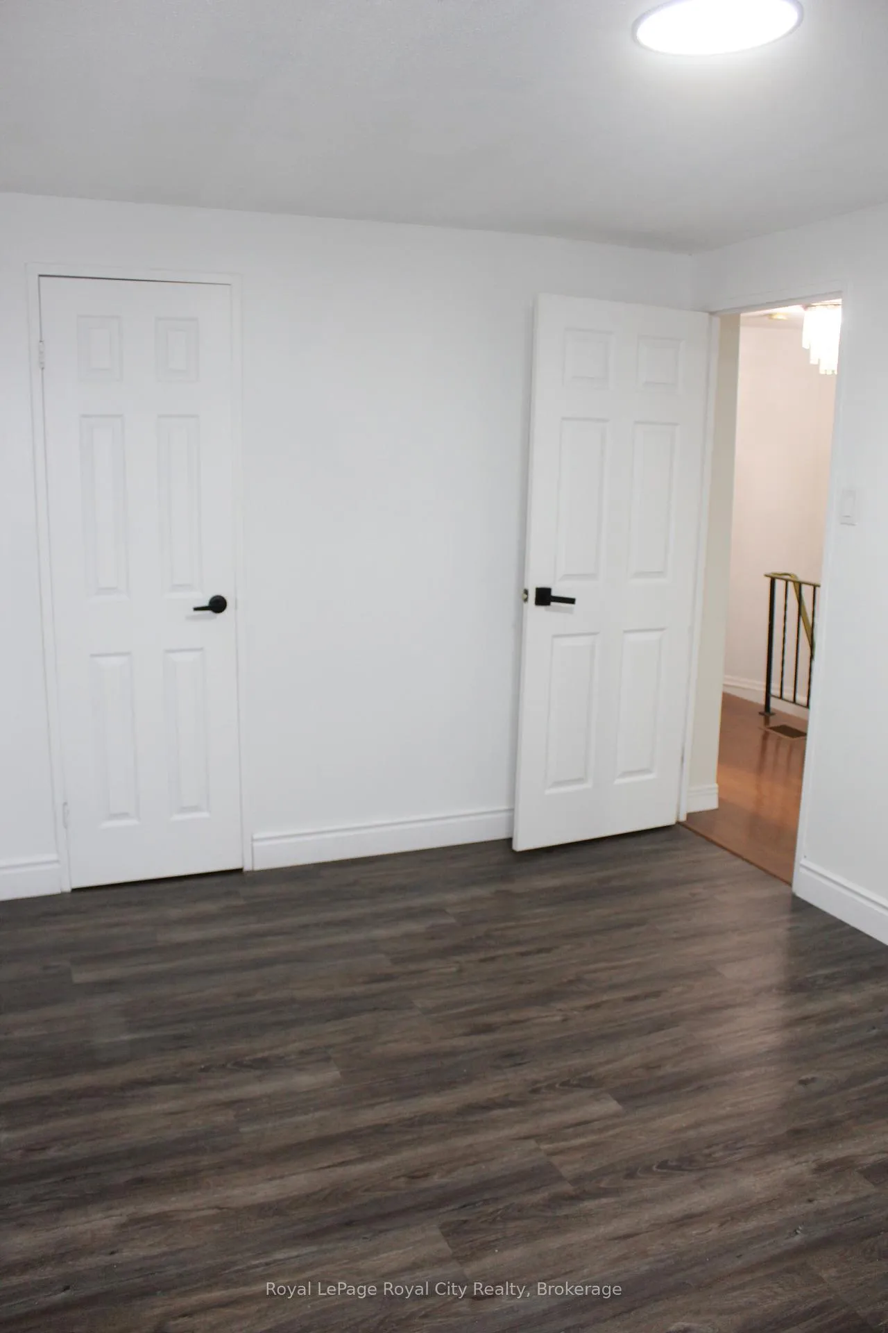 Photo 16 of 137 Jansen Avenue, Kitchener, Centreville Chicopee — HOMEH
